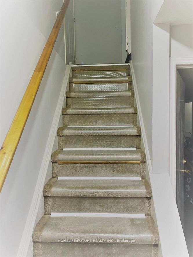 79 Beckwith Crescent Bsmt, Markham, ON L3S 1S1 photo 3