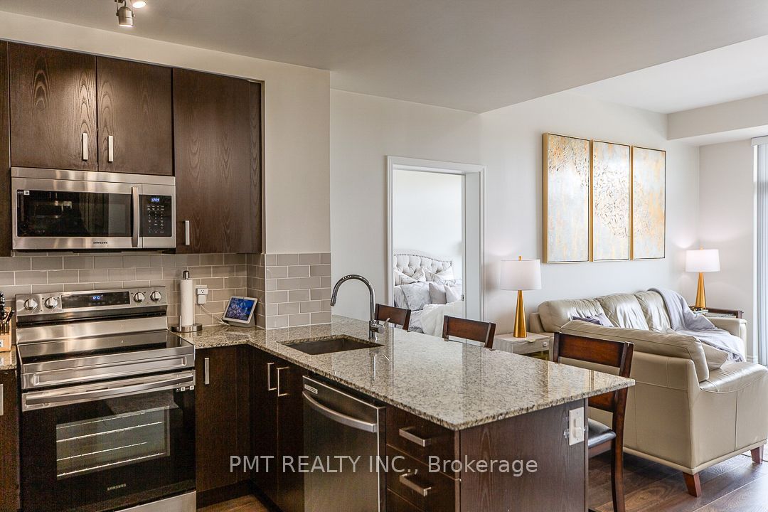11611 Yonge Street 516, Richmond Hill, ON L4E 1G2 photo 5