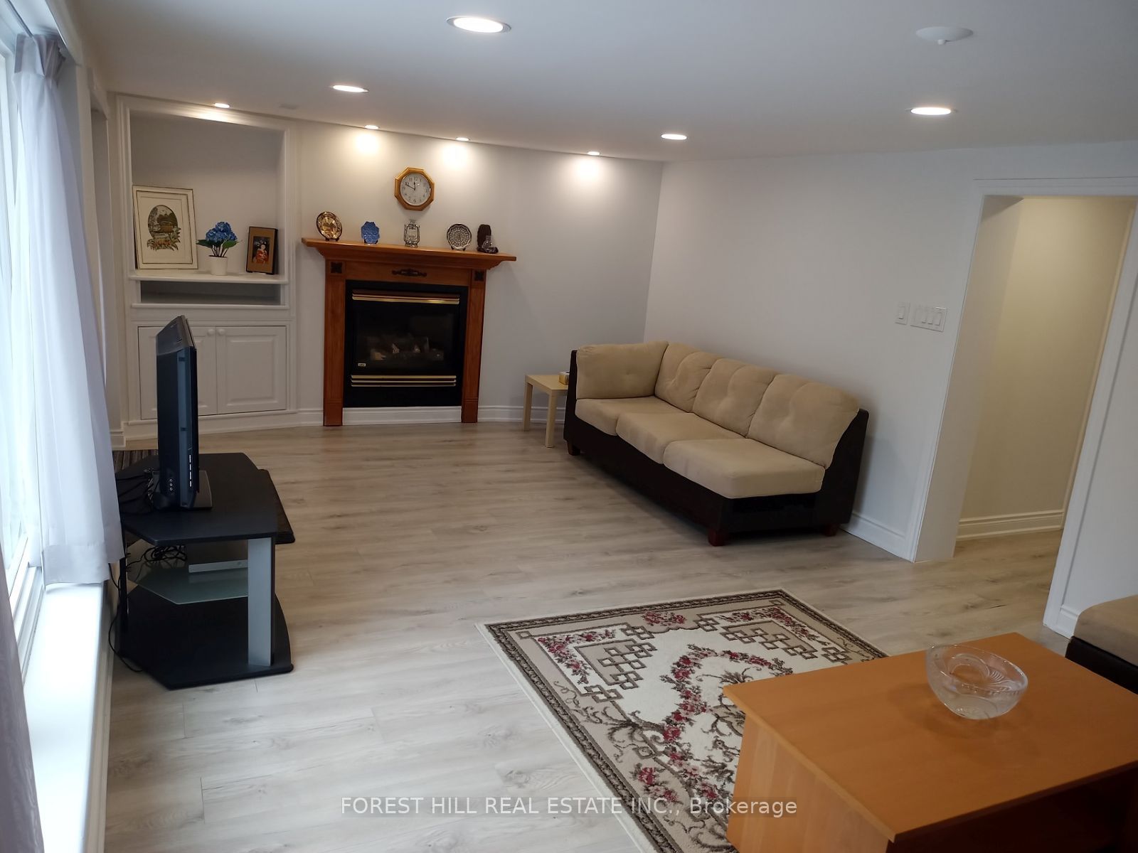 100 Grandview Avenue Bsmt, Markham, ON L3T 1H6 photo 4