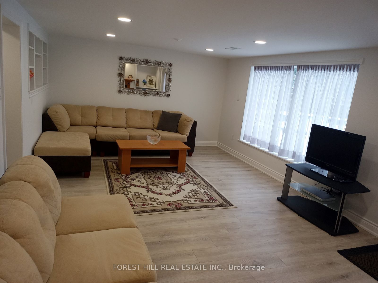 100 Grandview Avenue Bsmt, Markham, ON L3T 1H6 photo 5