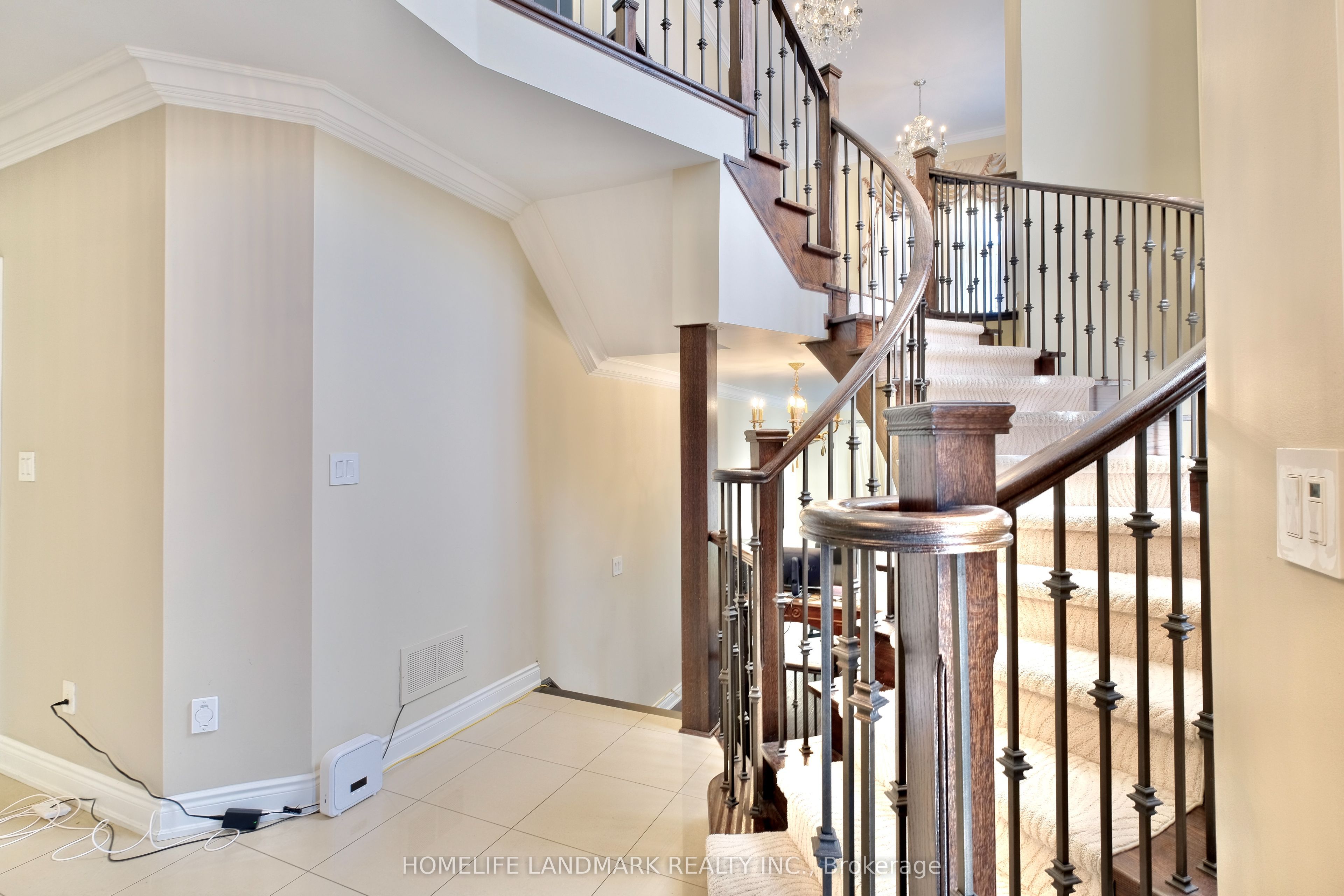 2 Drake Street, Vaughan, ON L4H 3P2 photo 5