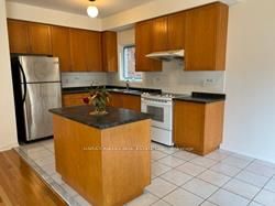 107 Brock Avenue, Markham, ON L6C 2E8 photo 5
