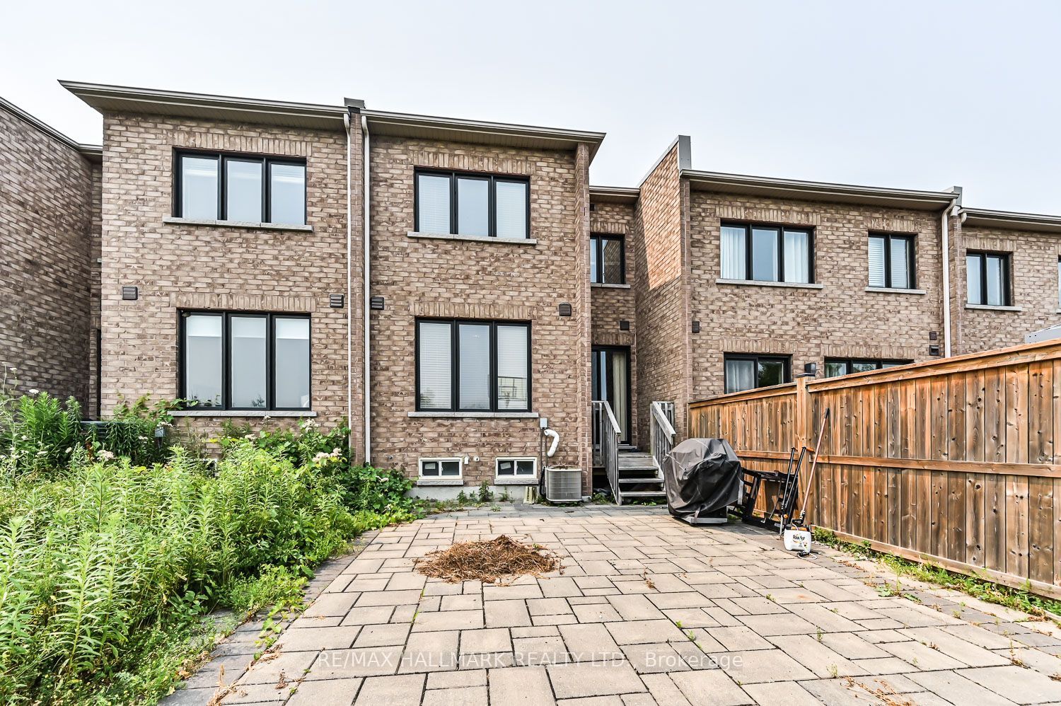 41 Anchusa Drive, Richmond Hill, ON L4E 5B6 photo 3