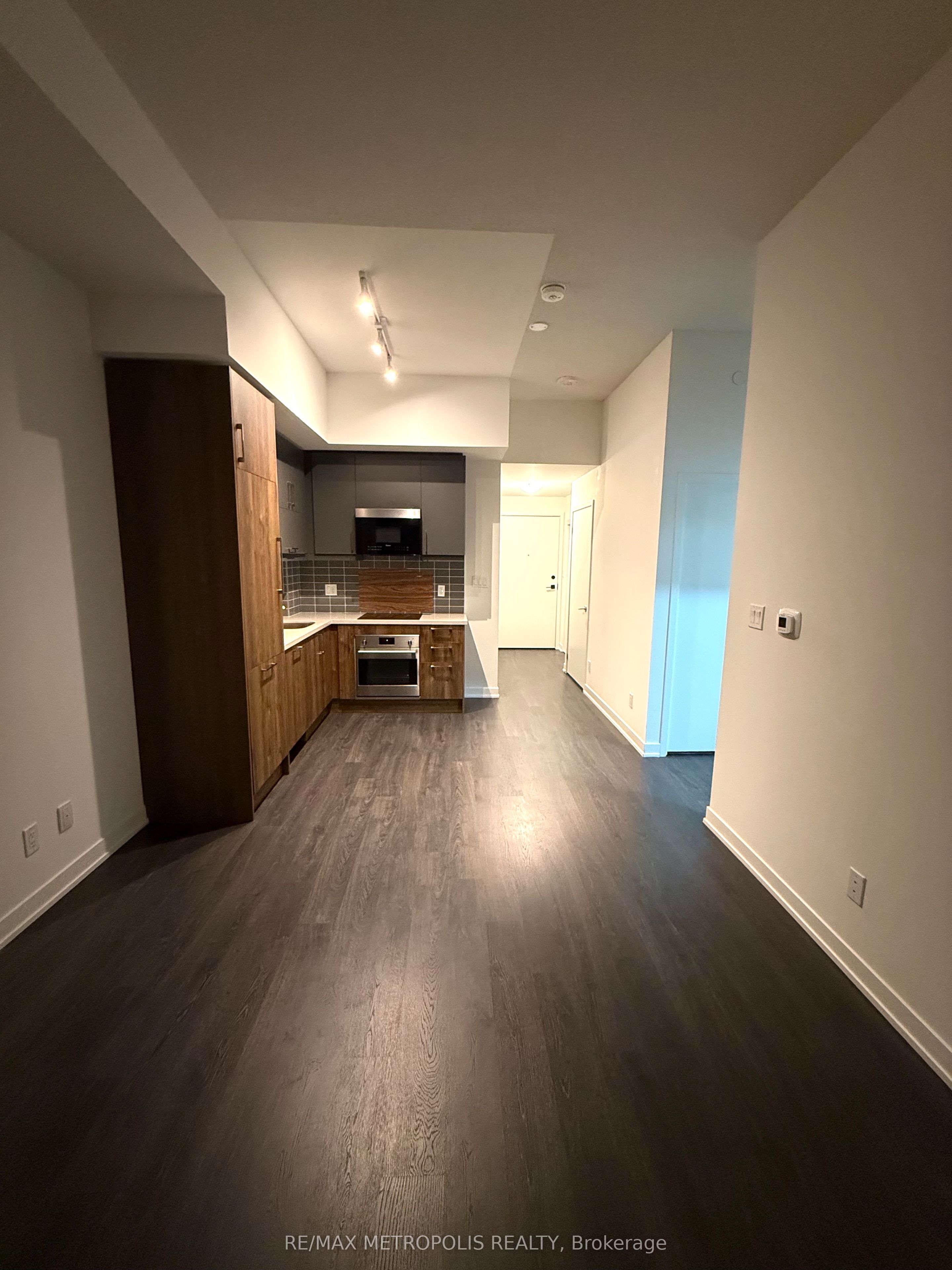 292 Verdale Crossing 1814, Markham, ON L6G 0H6 photo 2