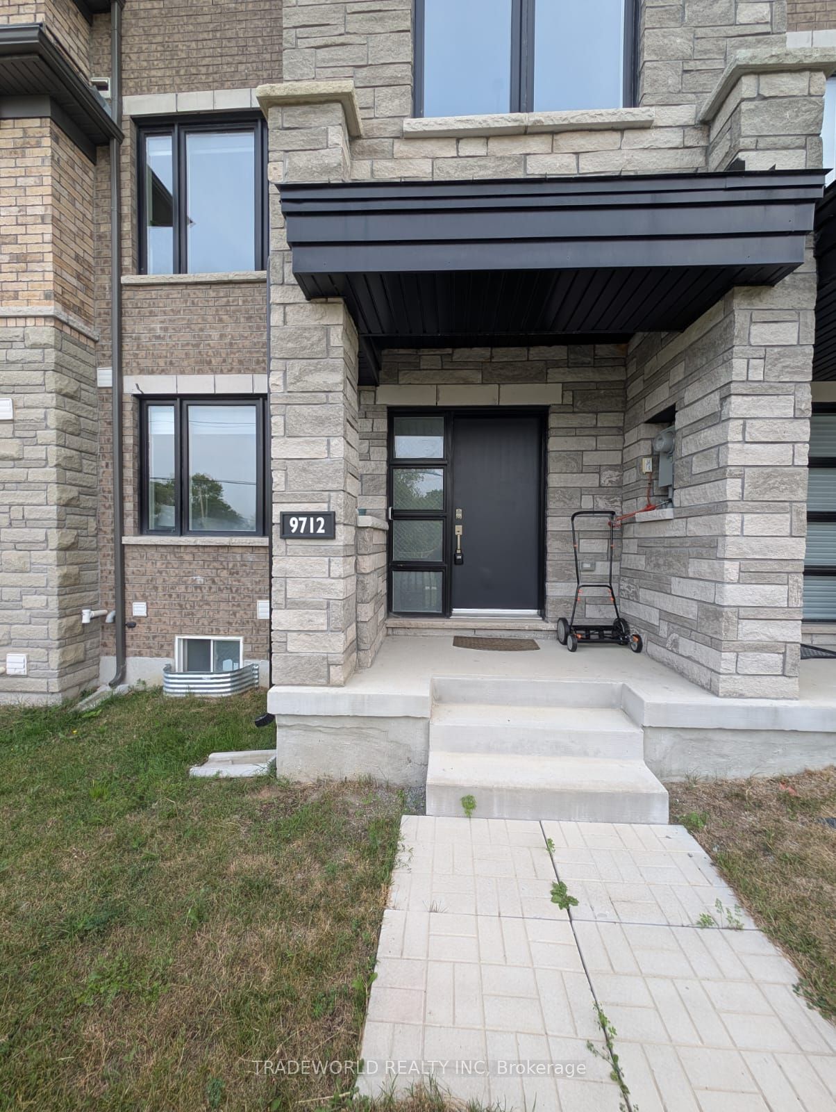 9712 KENNEDY Road, Markham, ON L6C 3J8 photo 2