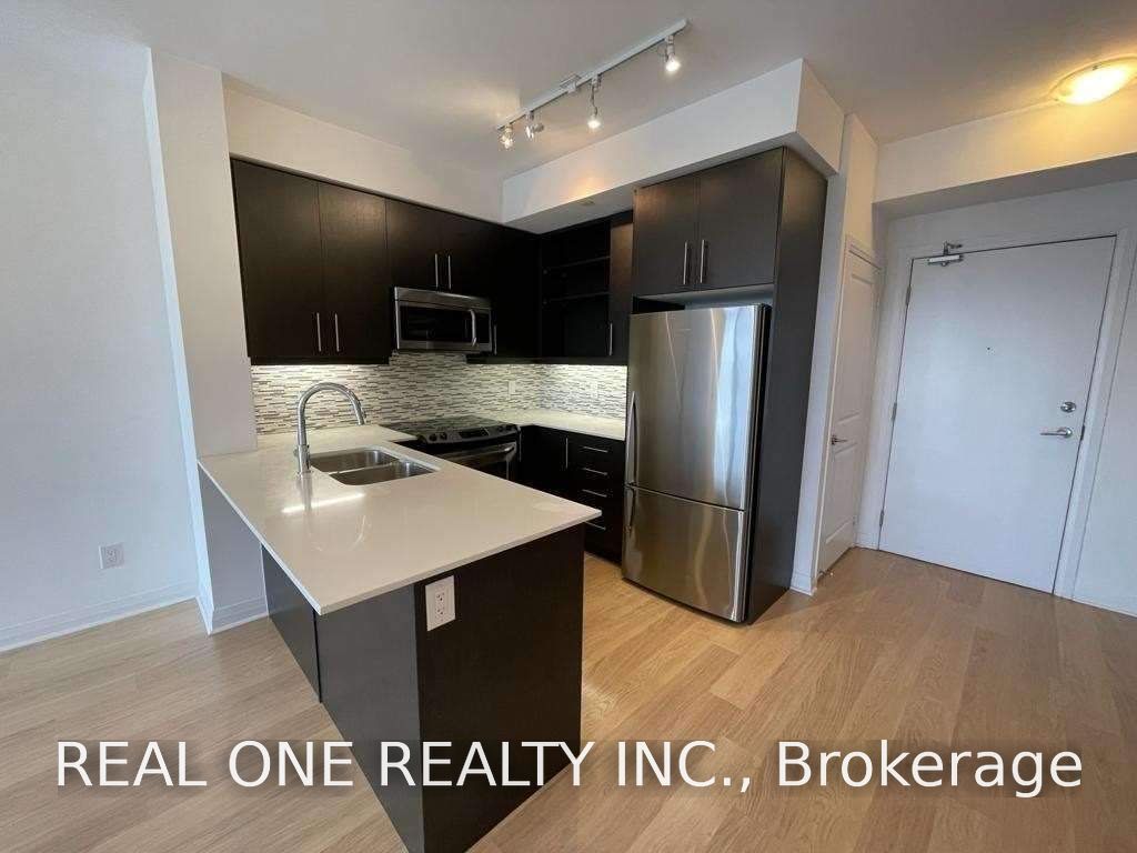 55 Oneida Crescent 1605, Richmond Hill, ON L4B 4T9 photo 4
