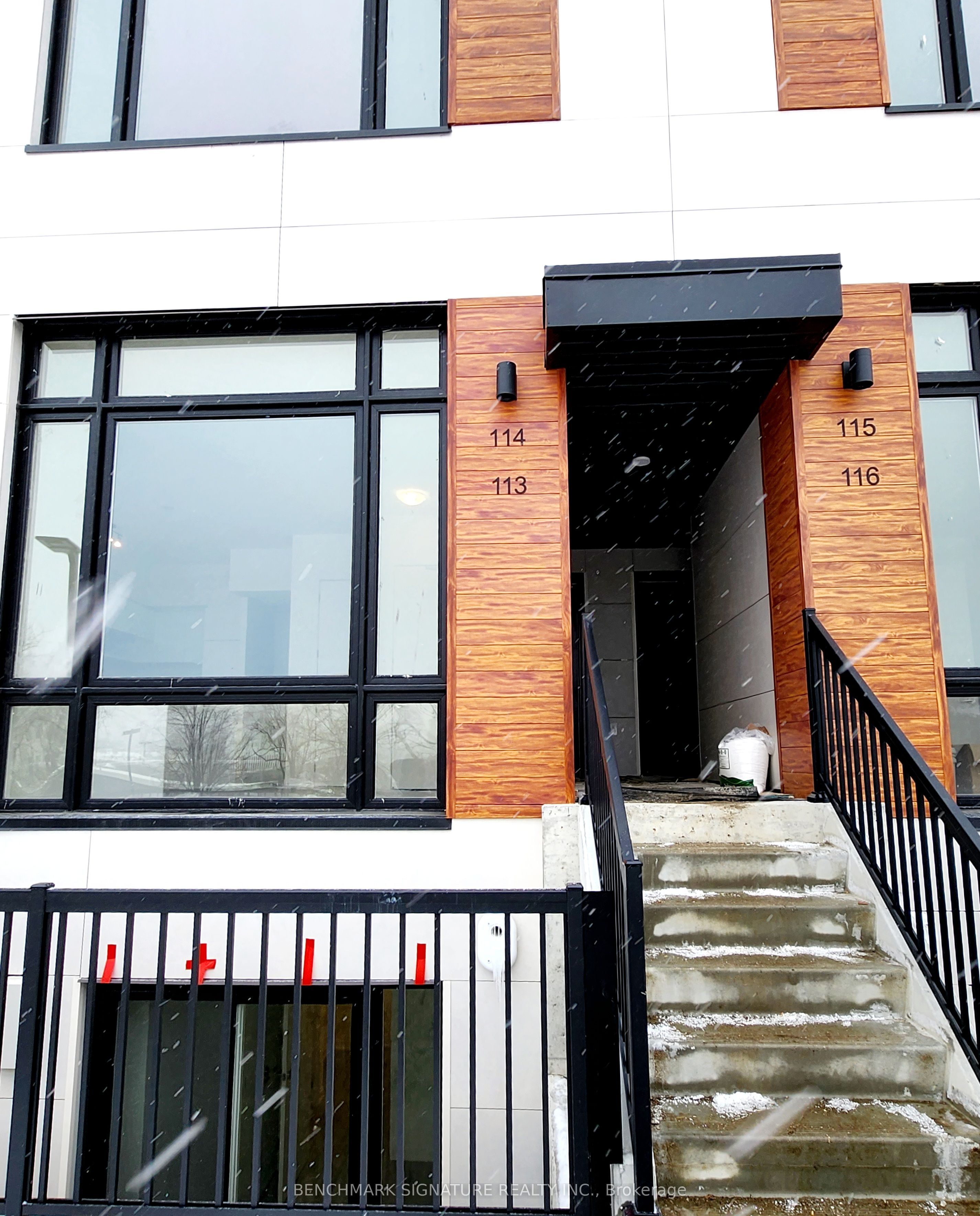 10 Steckley House Lane E 113, Richmond Hill, ON L4S 0N1 photo 5