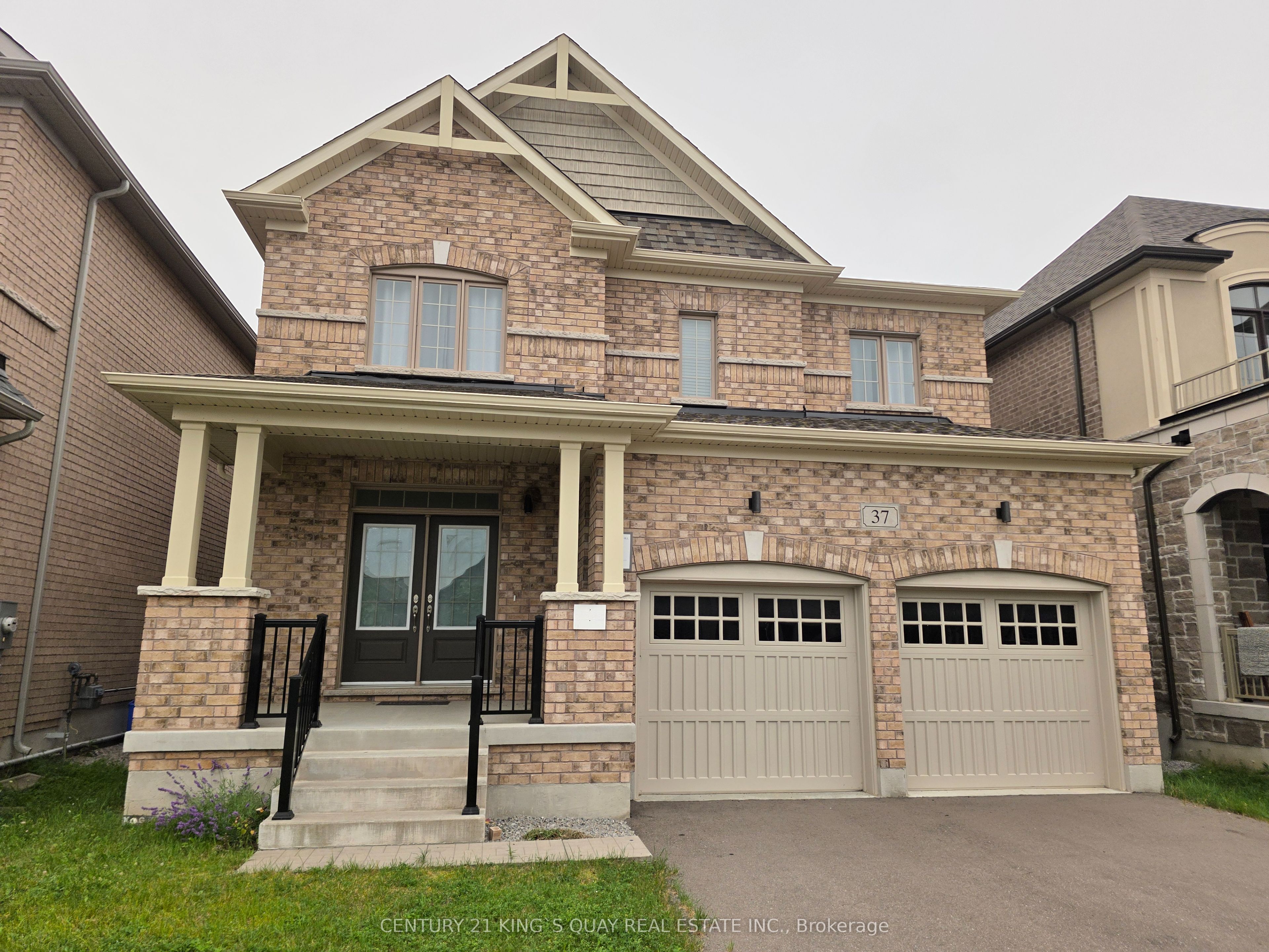 37 Pietrowski Drive, Georgina, ON L4P 0K2 photo 2