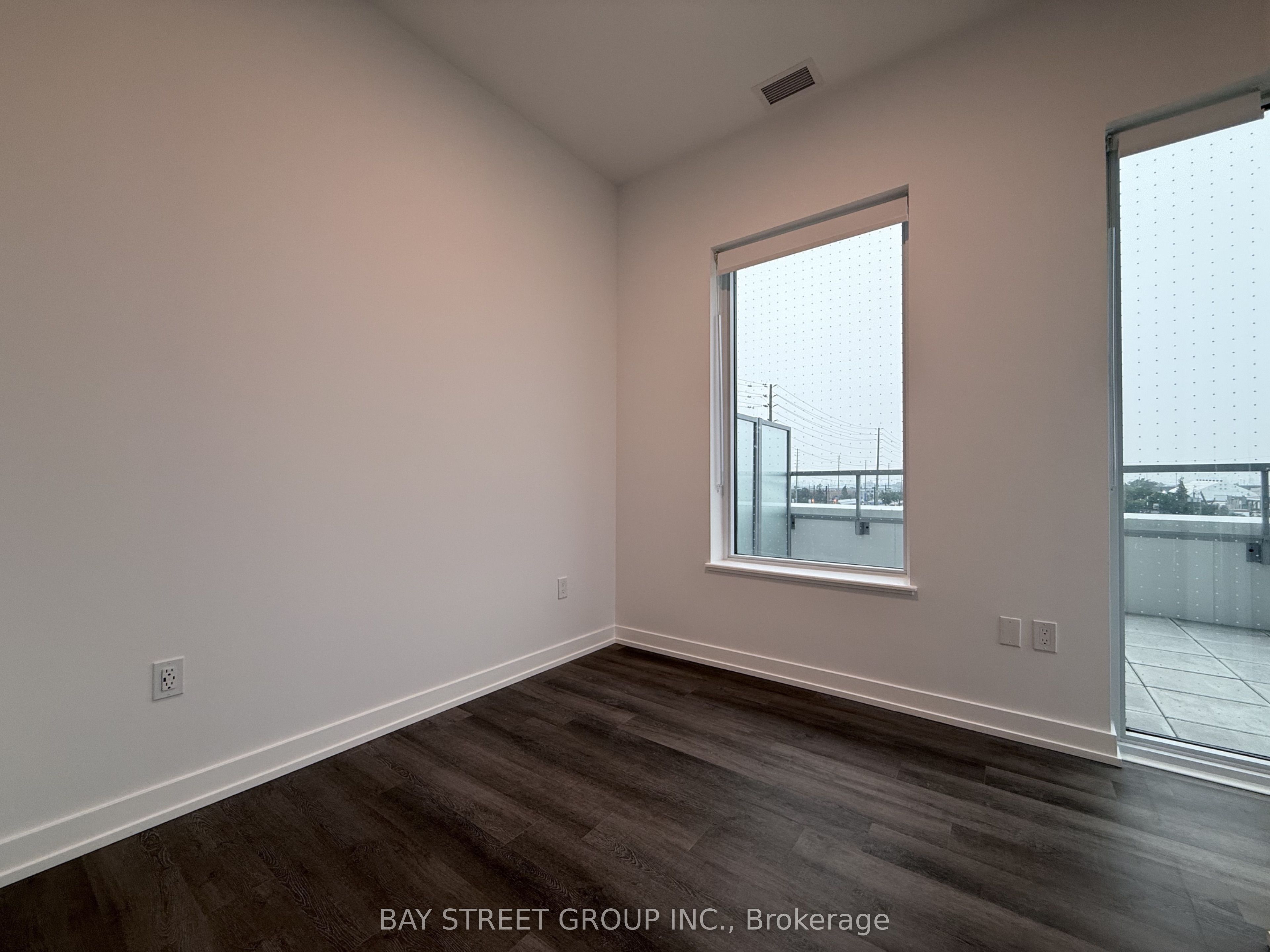 5 Meadowdale Road 308, Vaughan, ON L4K 0C7 photo 4