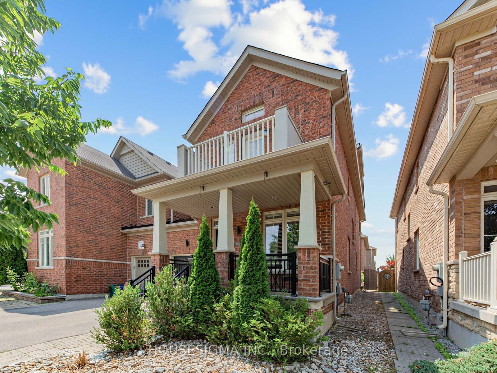 57 Chao Crescent, Richmond Hill, ON L4E 0P5 photo 2