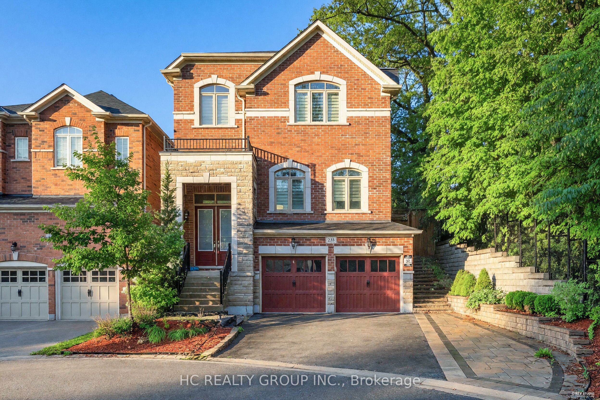 233 Butternut Ridge Trail, Aurora, ON L4G 3P1