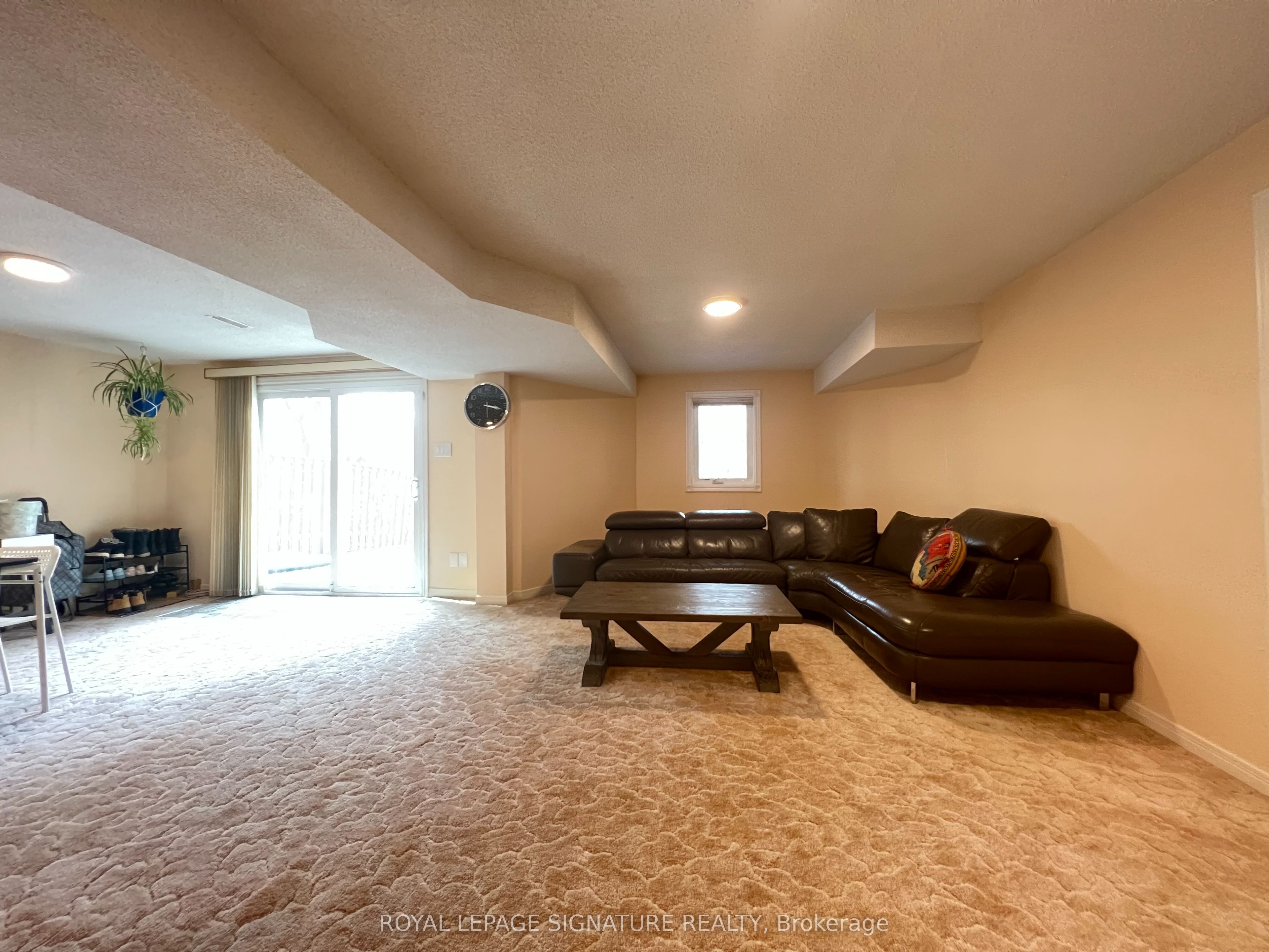 12 Tanglewood Trail Bsmt, Markham, ON L3T 6V4 photo 5