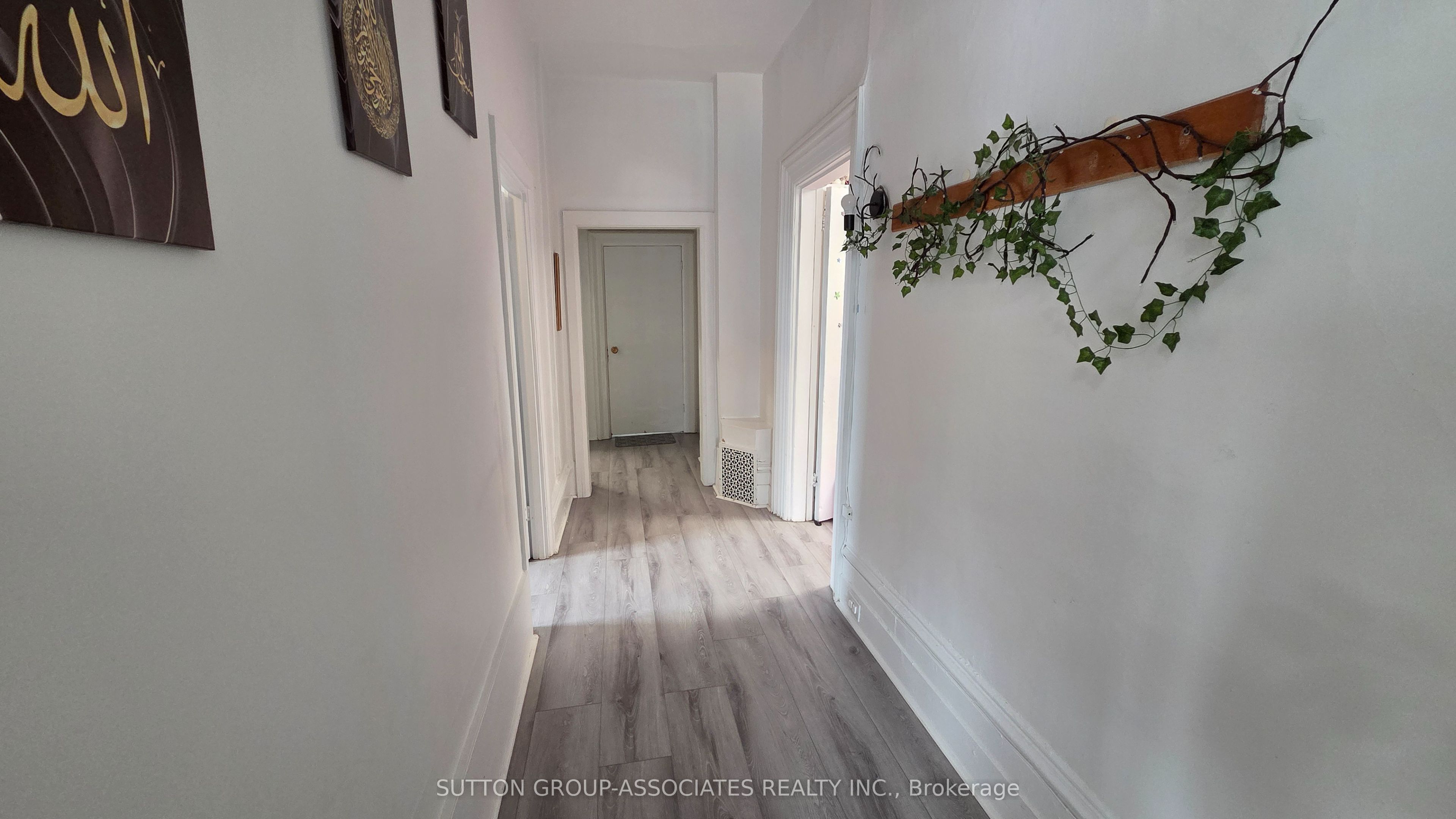 65 Holland Street W 3, Bradford West Gwillimbury, ON L9S 0C1 photo 3