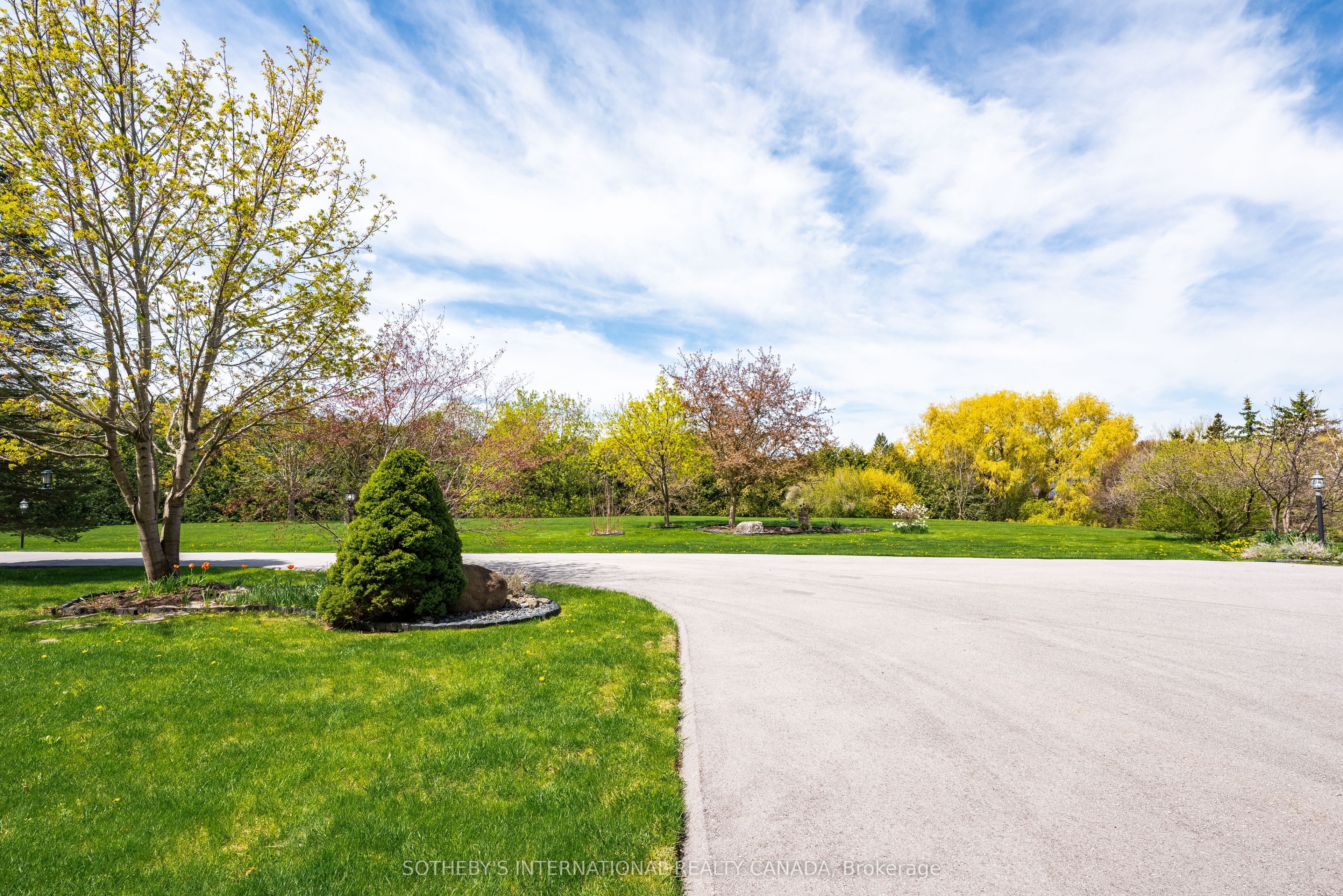 48 Scott Crescent, King, ON L7B 1E4 photo 5