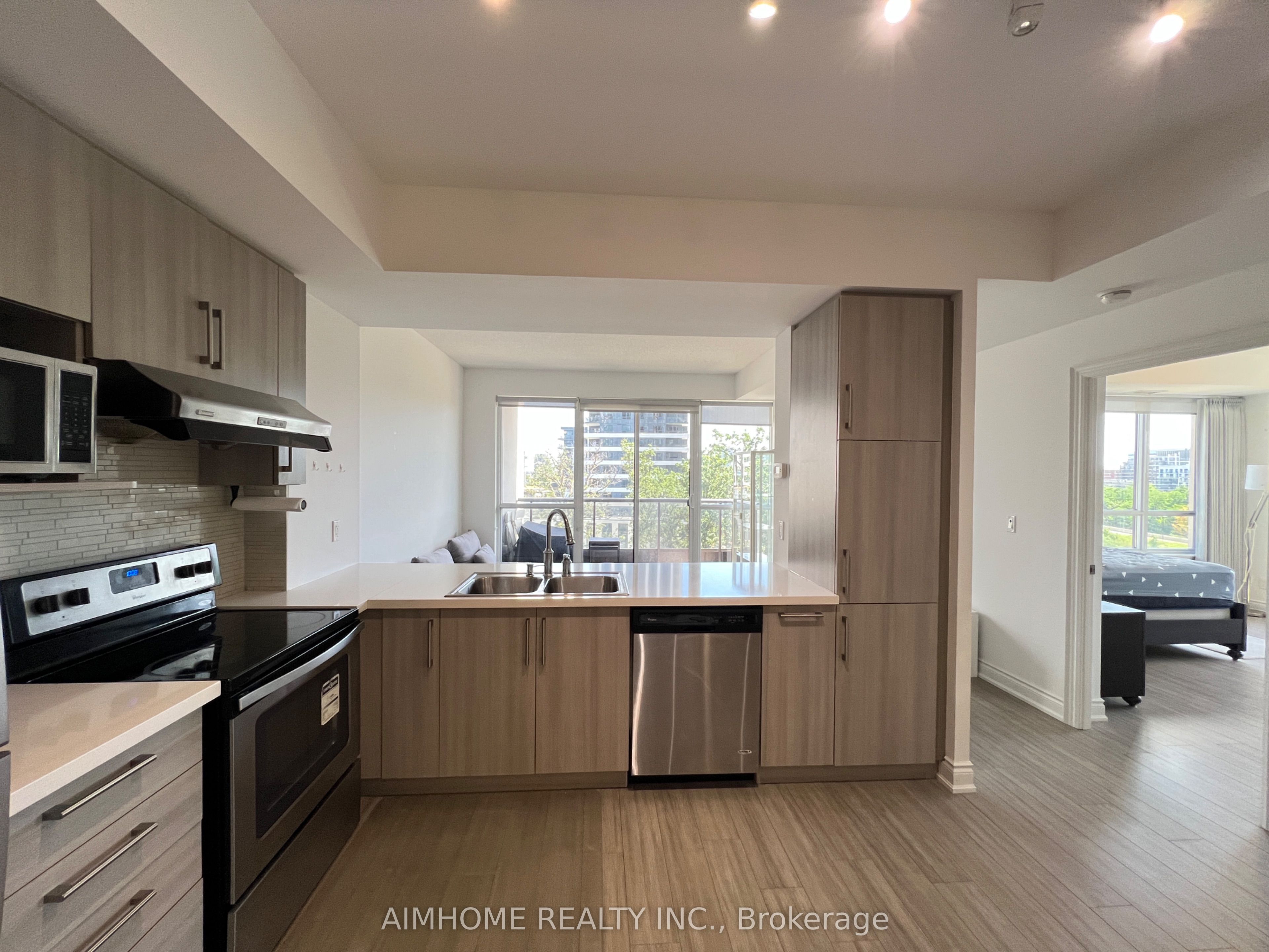 38 Cedarland Drive 608, Markham, ON L6G 0G7 photo 4