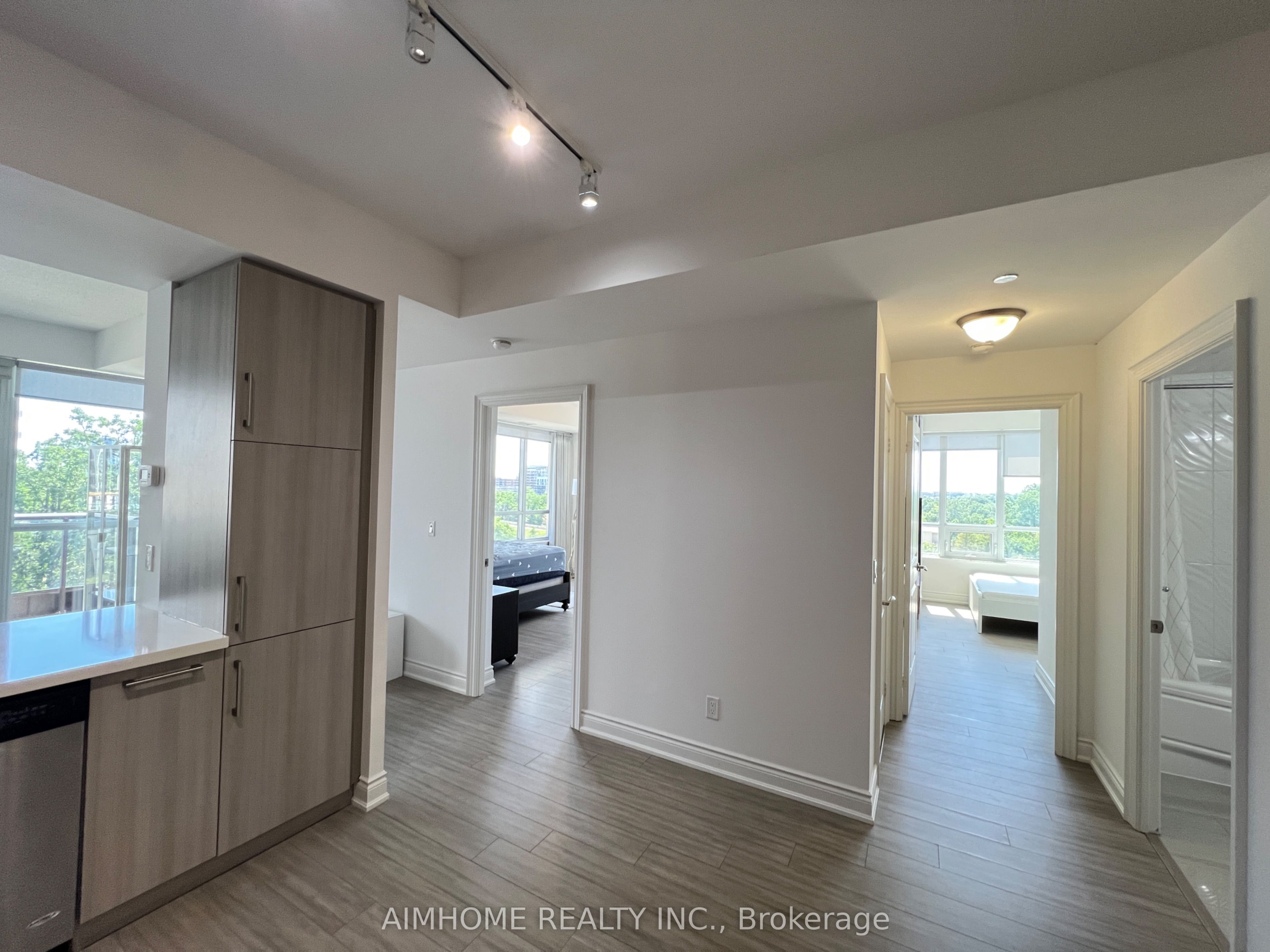 38 Cedarland Drive 608, Markham, ON L6G 0G7 photo 5