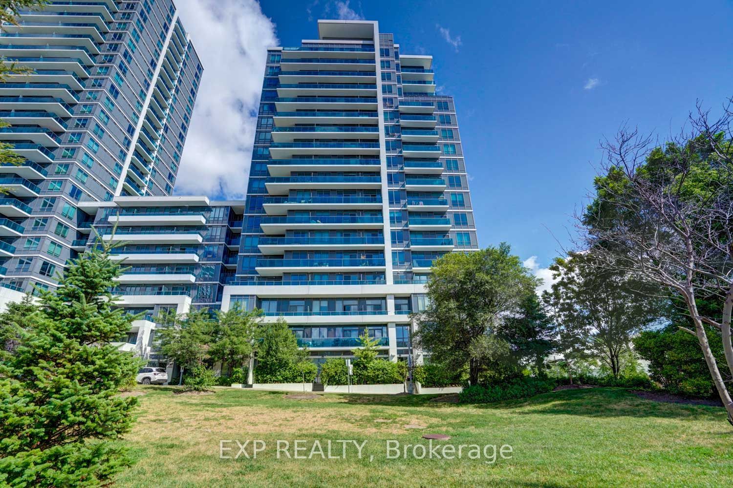 7167 Yonge Street 619, Markham, ON L3T 0E1