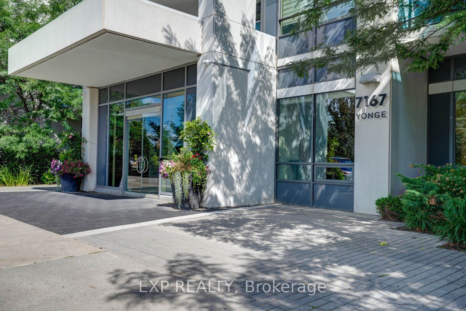 7167 Yonge Street 619, Markham, ON L3T 0E1 photo 2