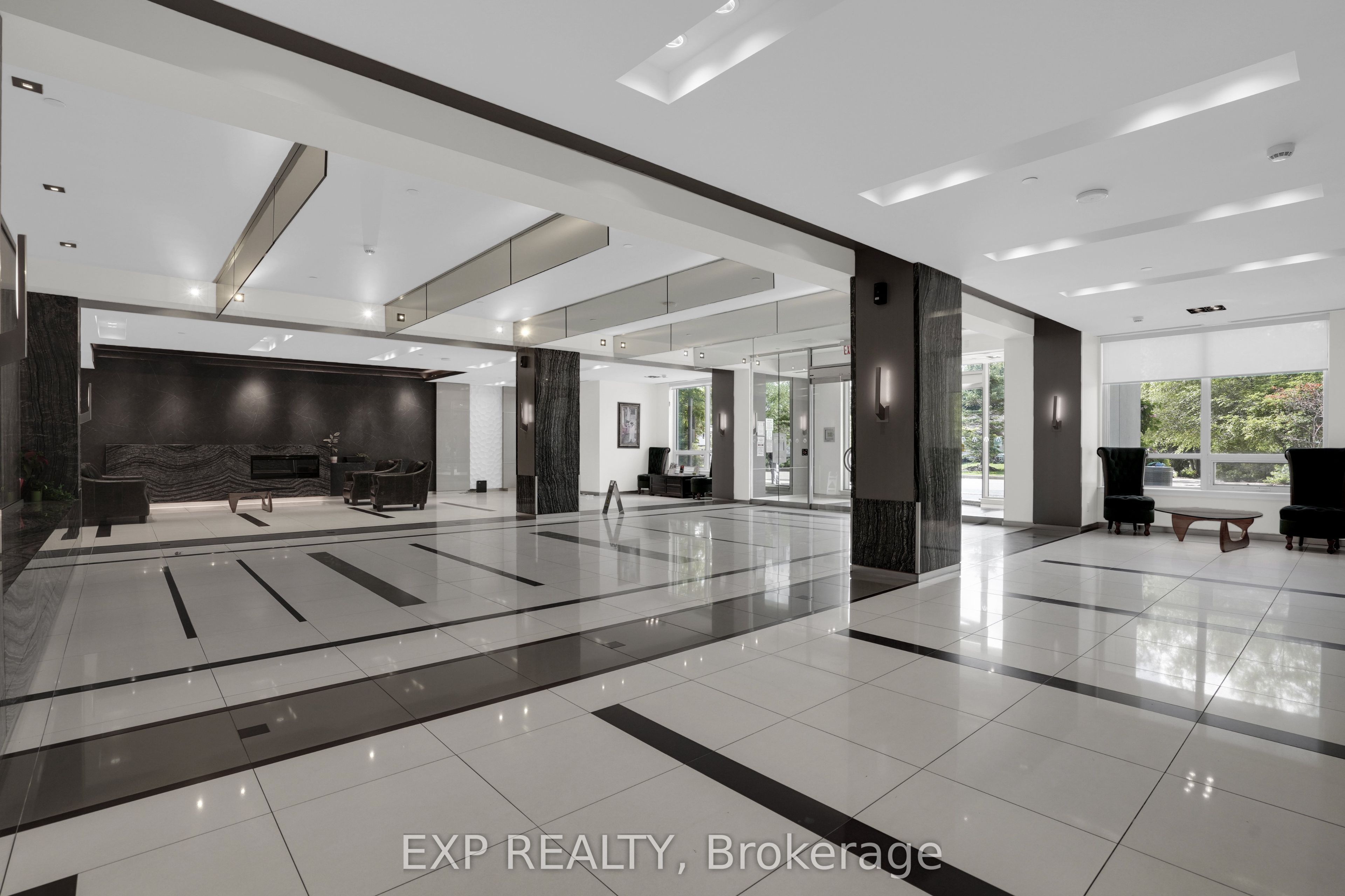 7167 Yonge Street 619, Markham, ON L3T 0E1 photo 3