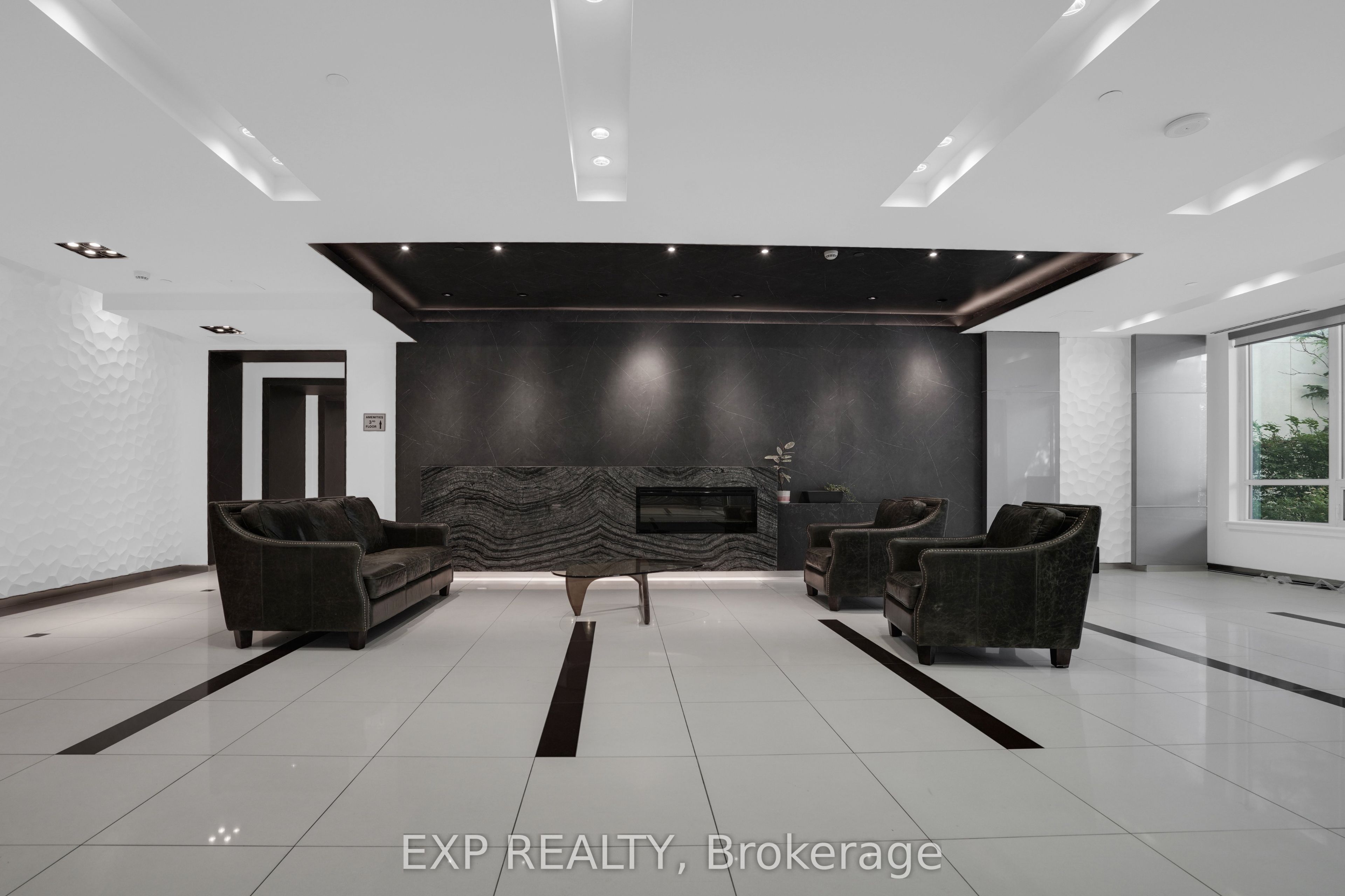 7167 Yonge Street 619, Markham, ON L3T 0E1 photo 4