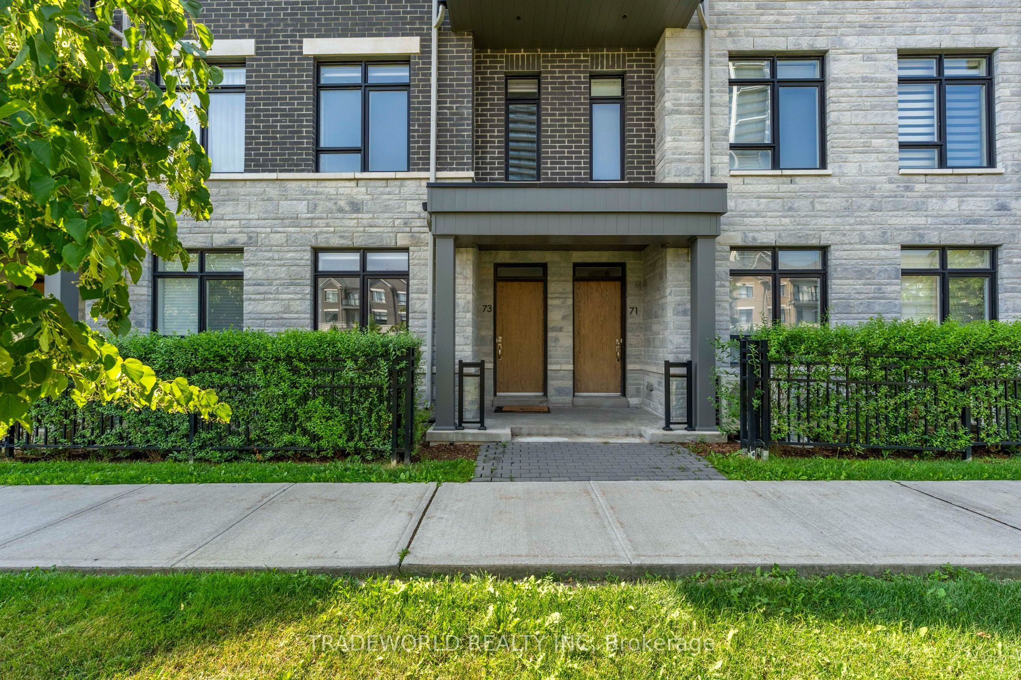 73 Feeney Lane, Markham, ON L3T 0G3 photo 2