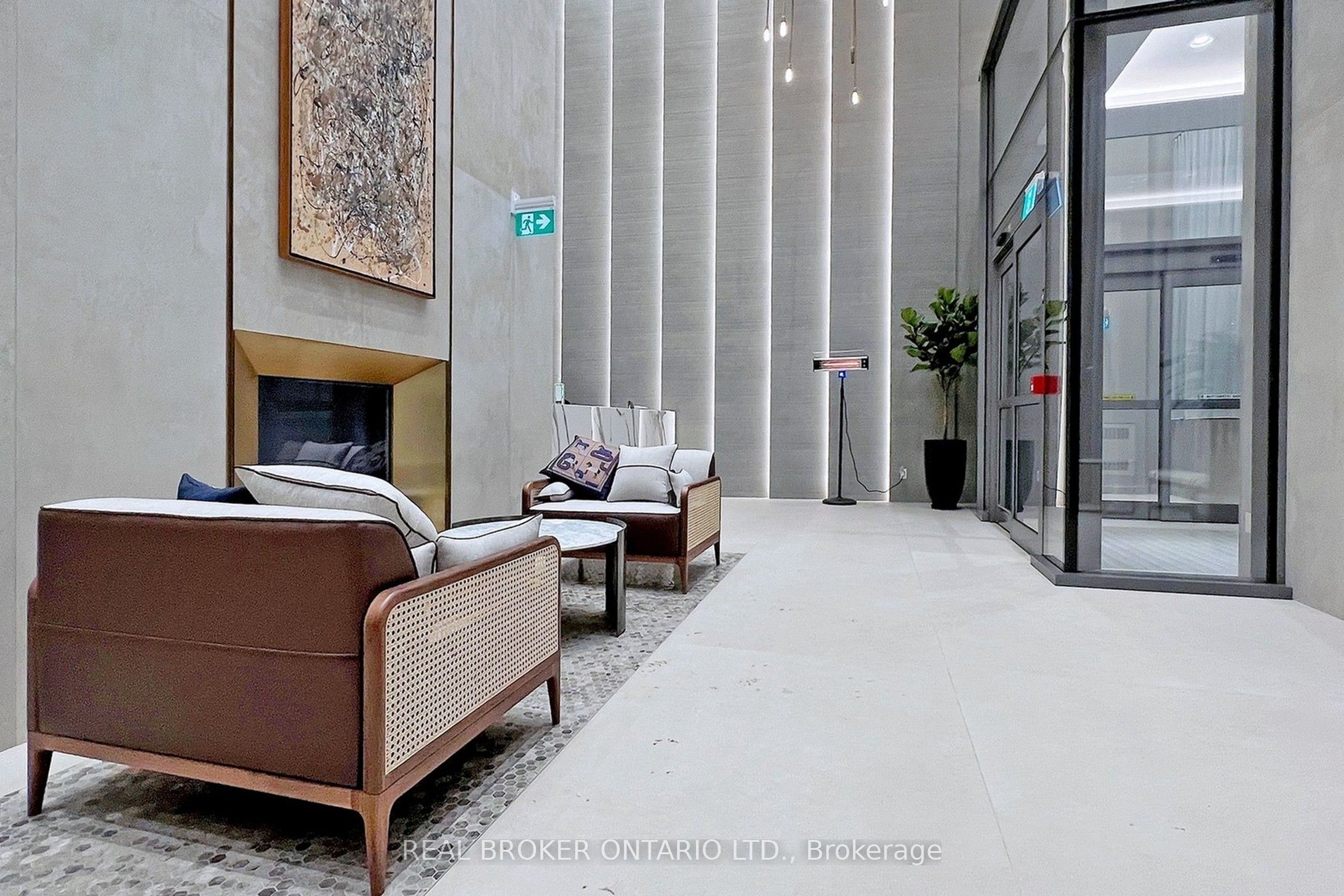 1000 Portage Parkway 3312, Vaughan, ON L4K 0L1 photo 4