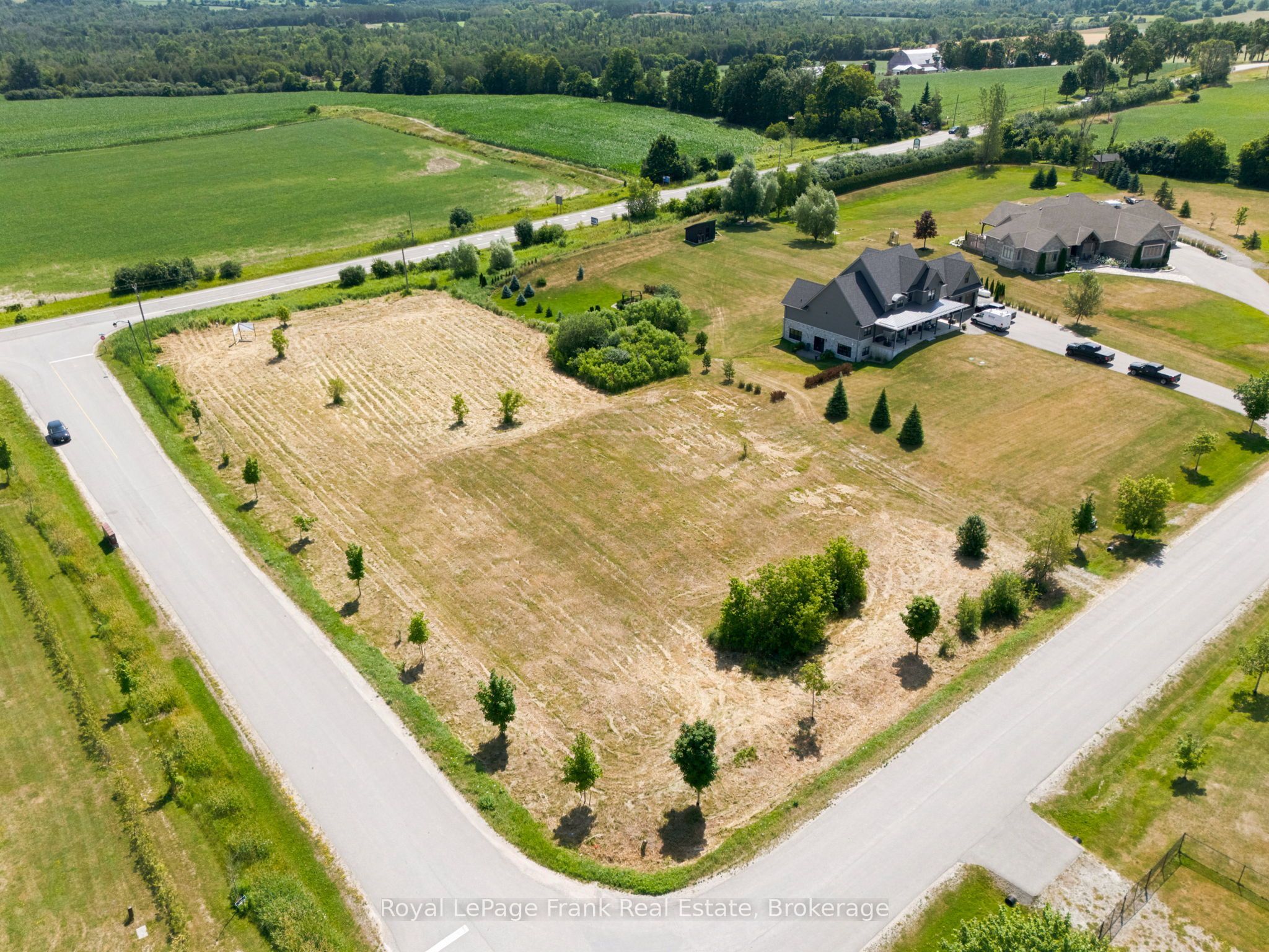 1 Bagshaw Crescent, Uxbridge, ON L9P 0A9 photo 5