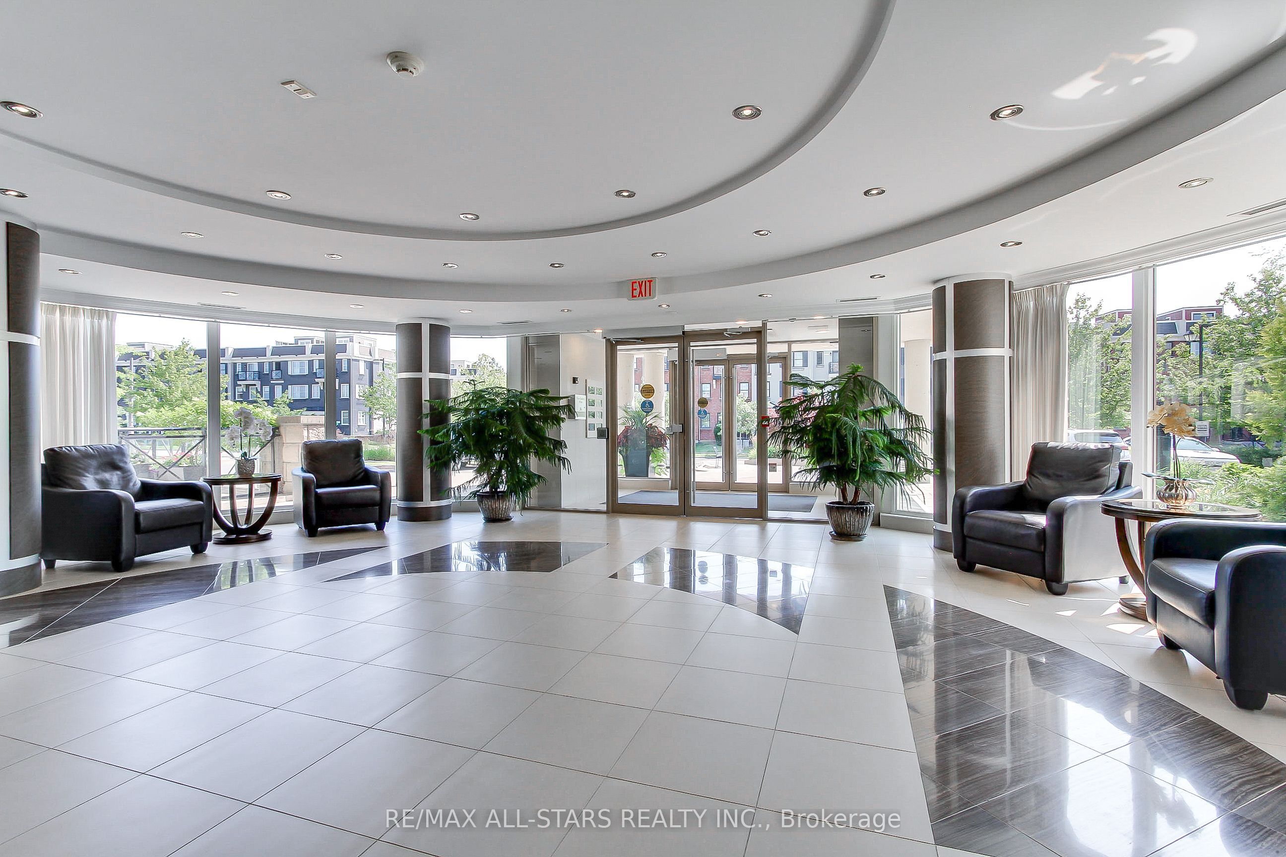 35 Baker Hill Boulevard 322, Whitchurch-Stouffville, ON L4A 1P8 photo 3
