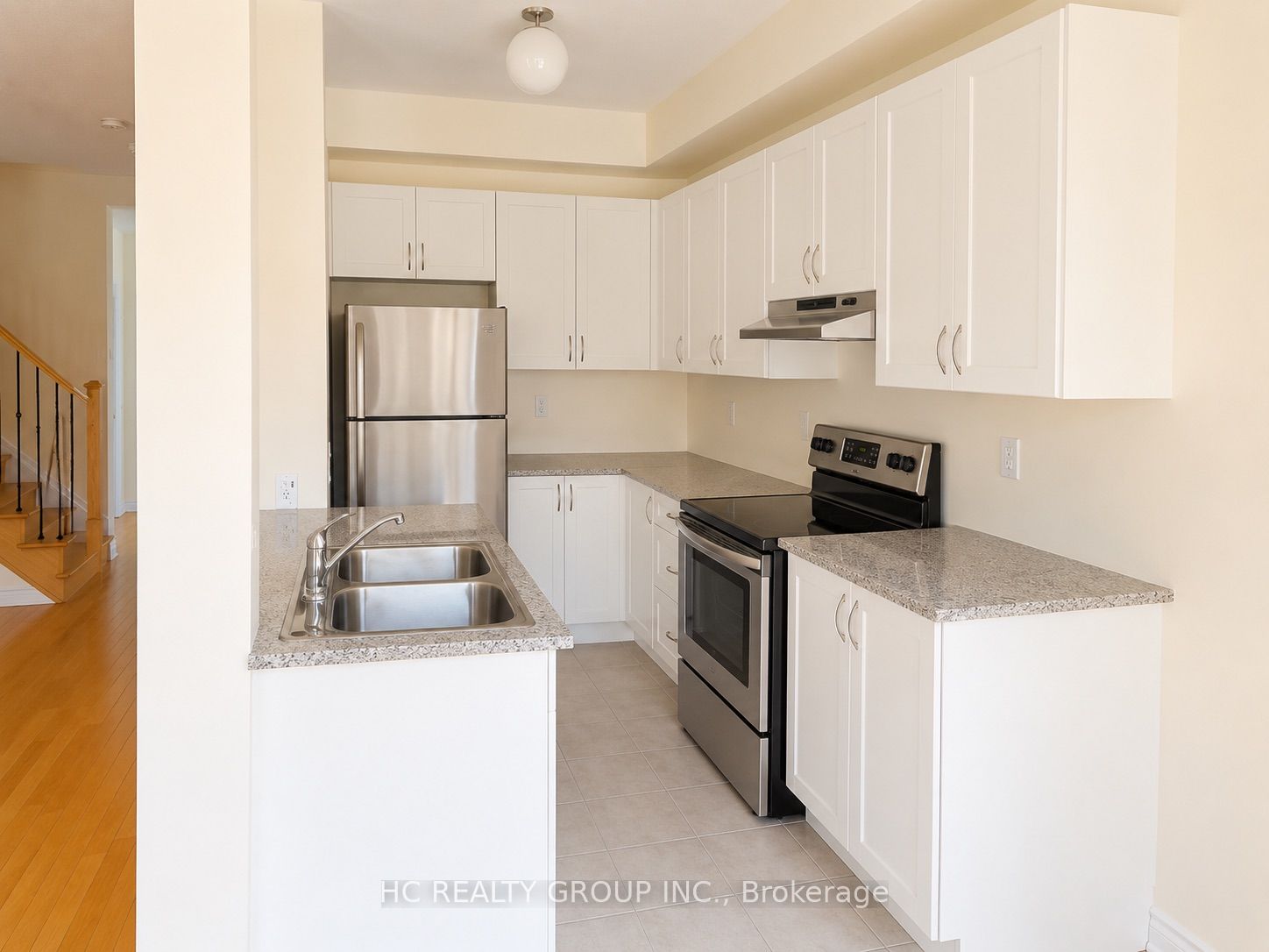 11 Sandwell Street, Vaughan, ON L4H 4R2 photo 2