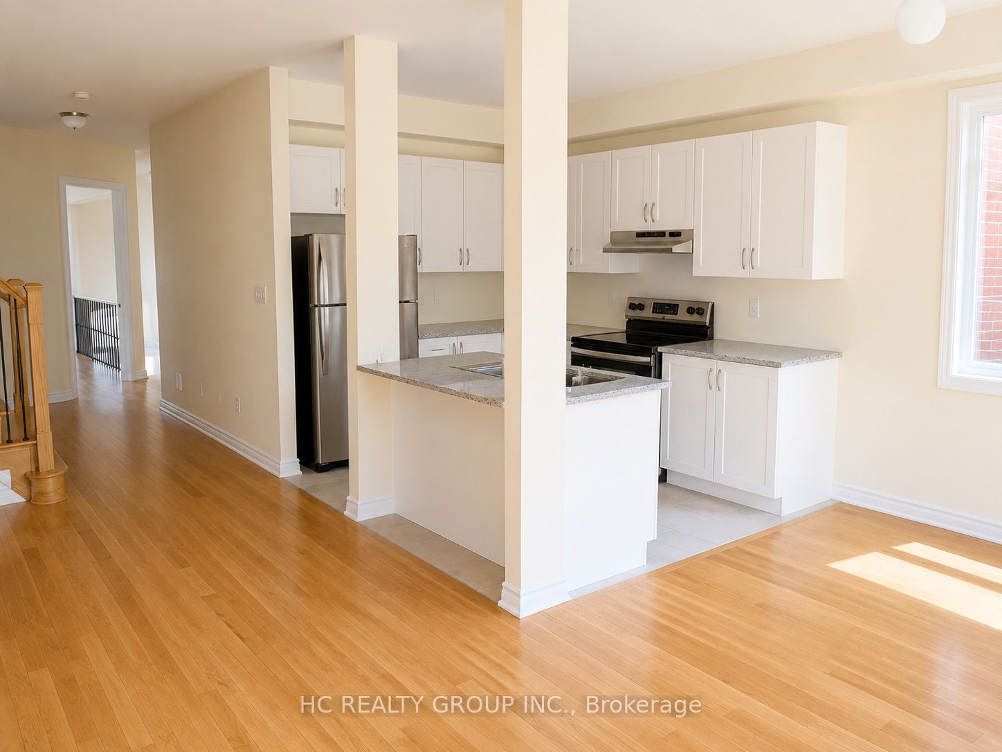 11 Sandwell Street, Vaughan, ON L4H 4R2 photo 3