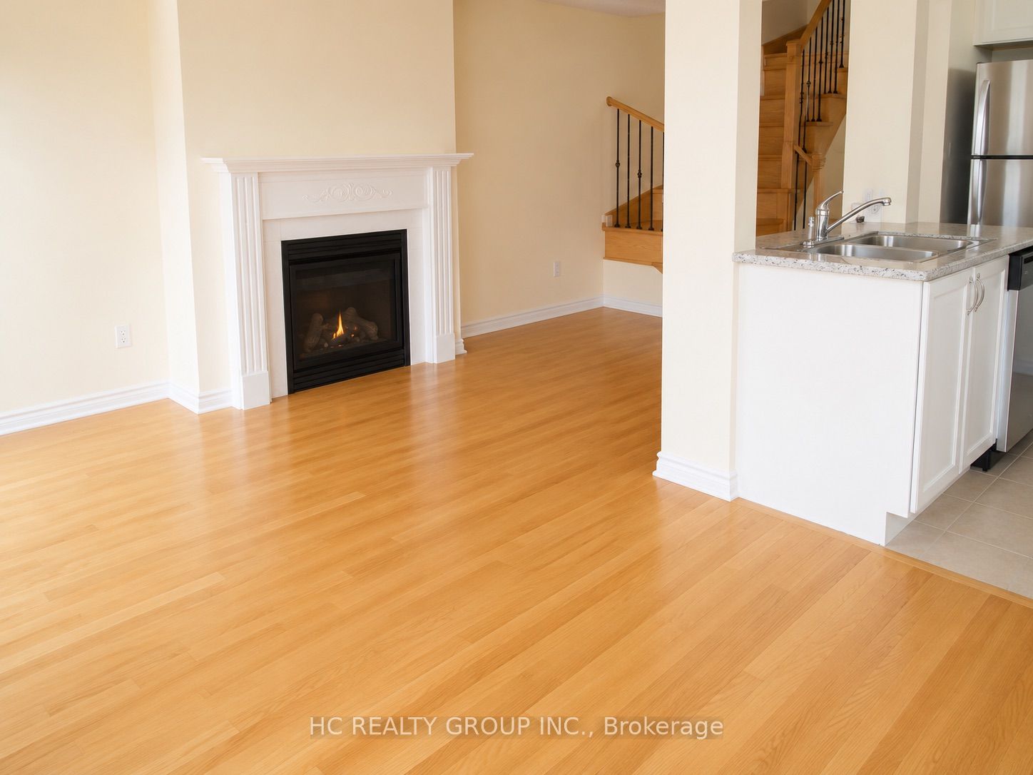 11 Sandwell Street, Vaughan, ON L4H 4R2 photo 4