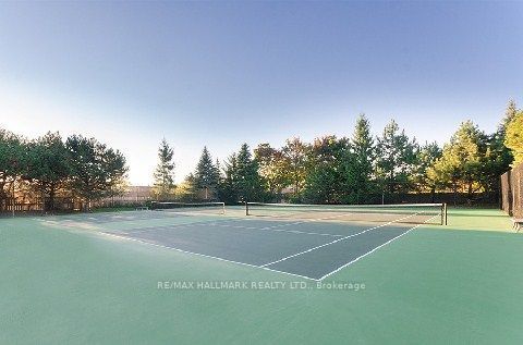 32 Clarissa Drive E 1022, Richmond Hill, ON L4C 9R7 photo 2
