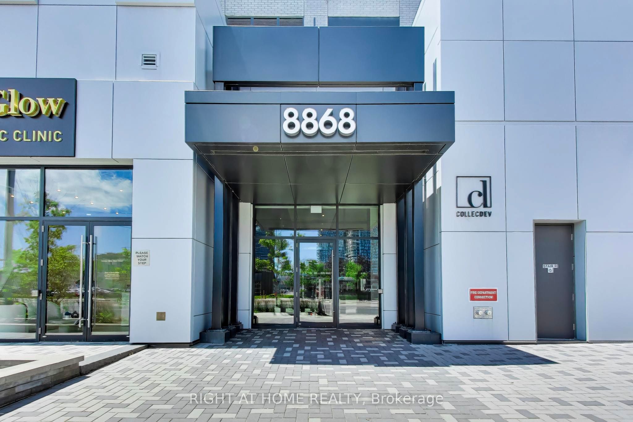 8868 Yonge Street 208E, Richmond Hill, ON L4C 0T4 photo 2