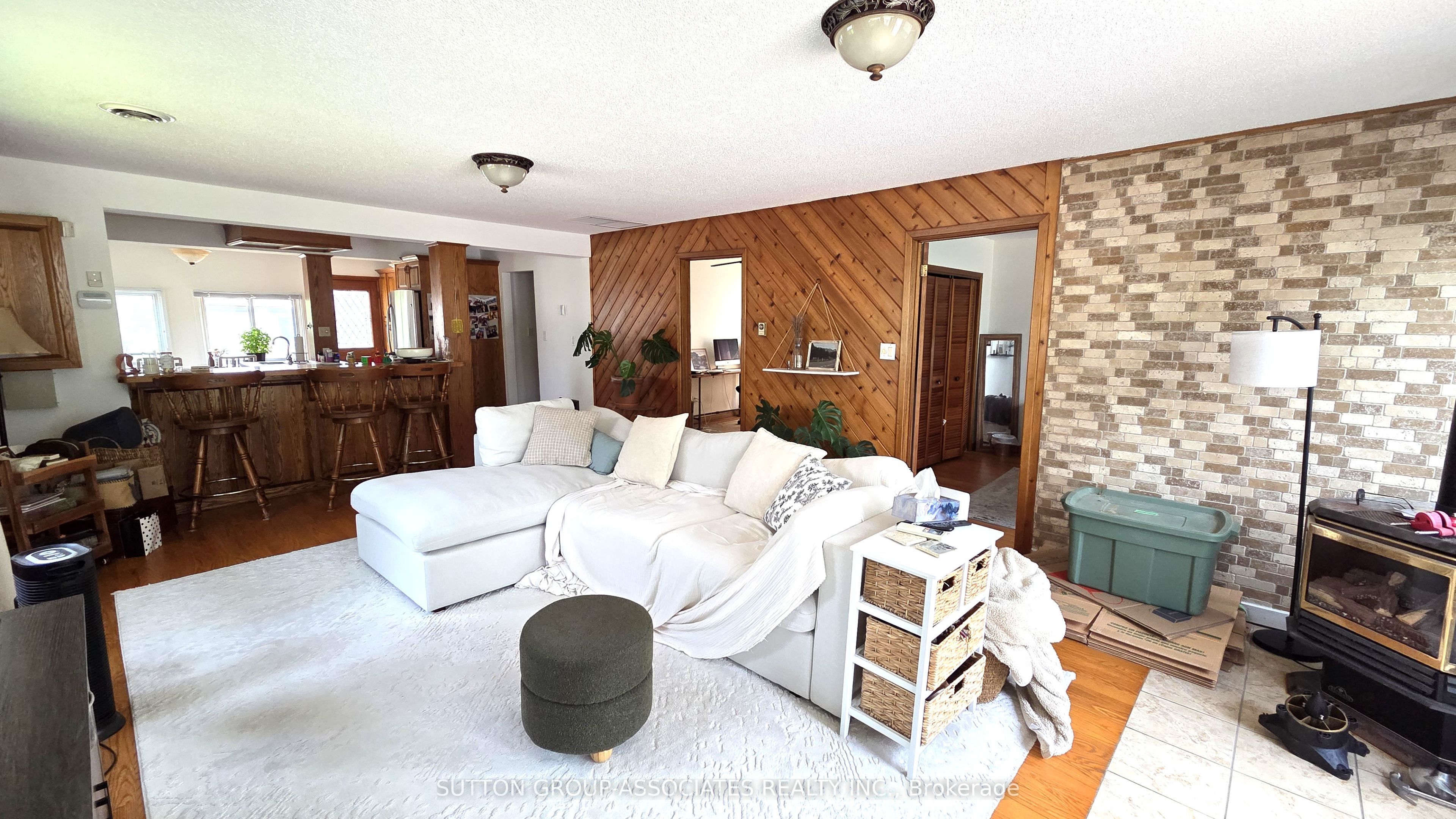 1099 Poplar Drive, Innisfil, ON L0L 1R0 photo 3