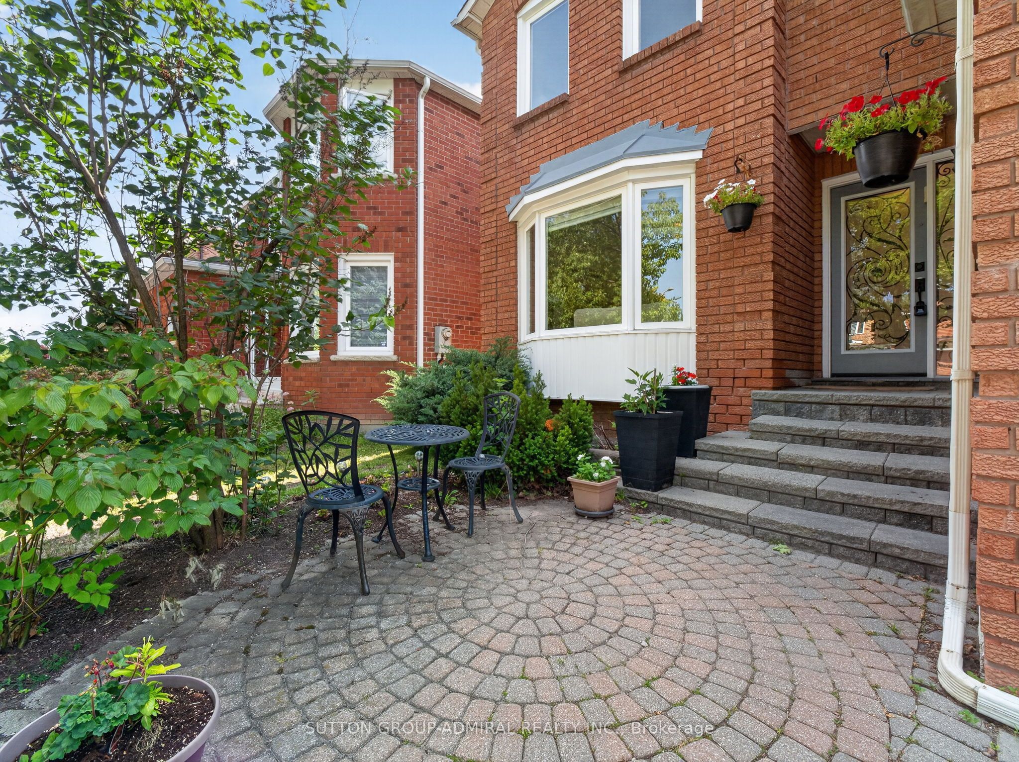 99 Dundurn Crescent, Vaughan, ON L4J 6Z4 photo 3