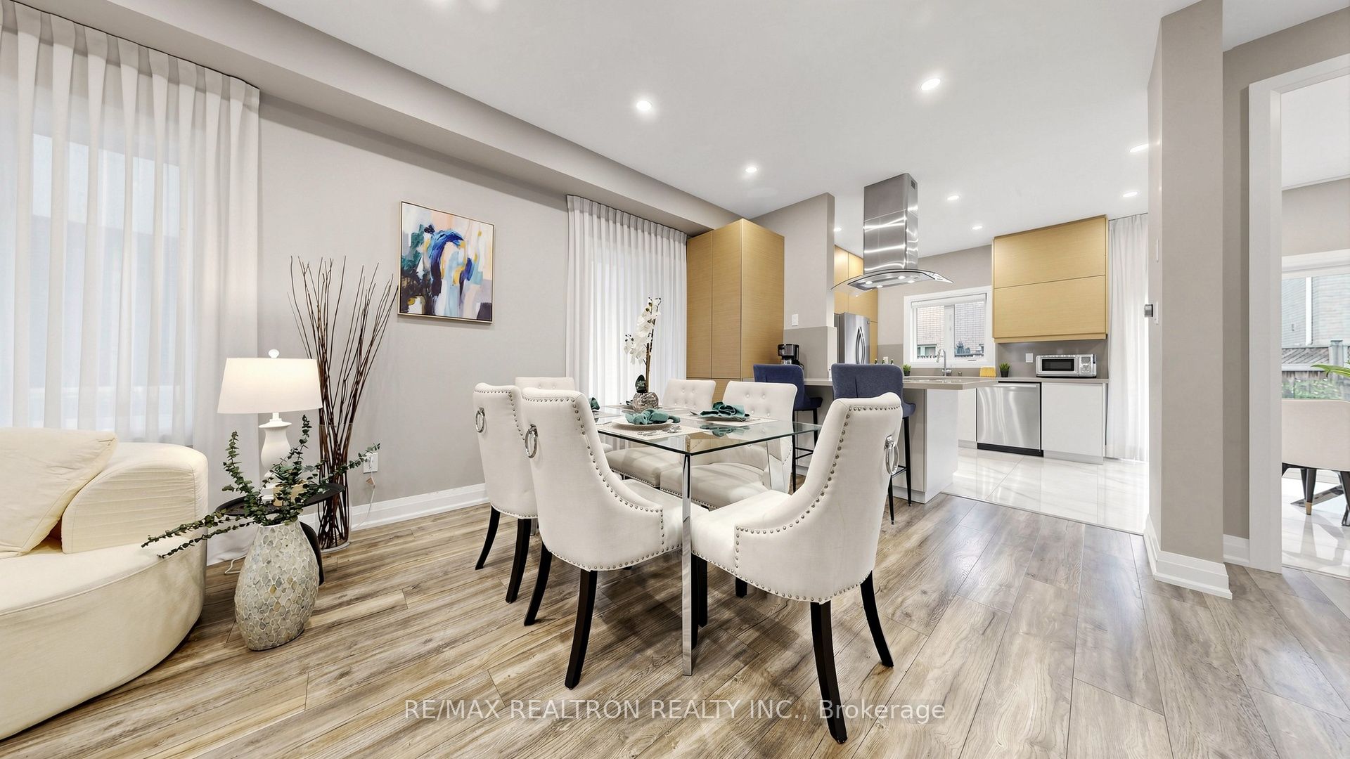 492 Pleasant Ridge Avenue, Vaughan, ON L4J 8X2 photo 4