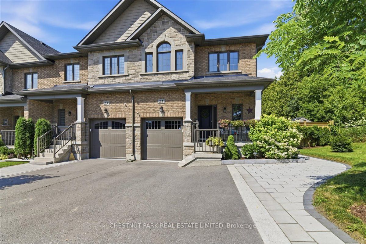 21 Gord Matthews Way, Uxbridge, ON L9P 0E9
