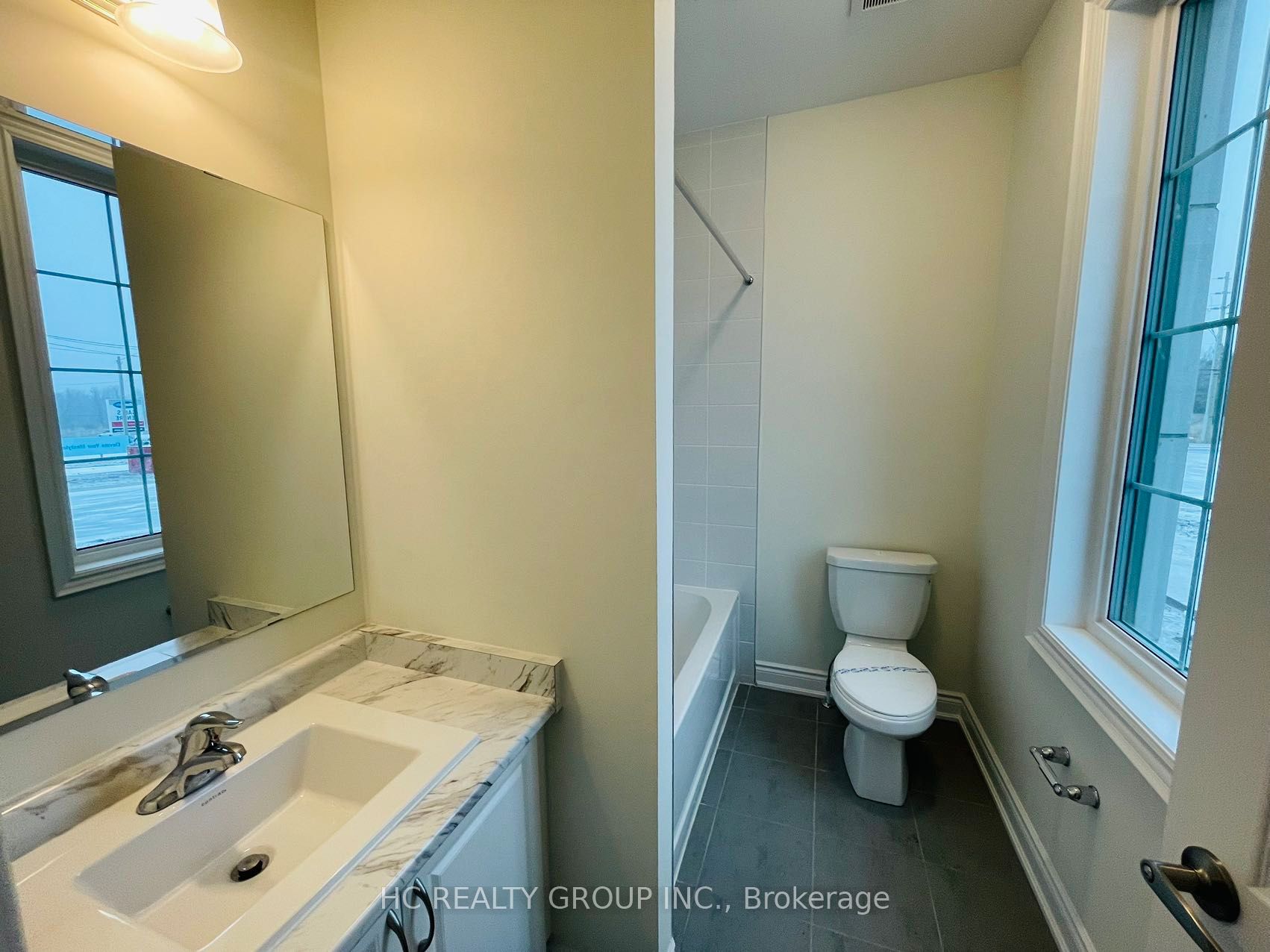 117 Thomas Frisby Jr. Crescent, Markham, ON L6C 3L2 photo 3
