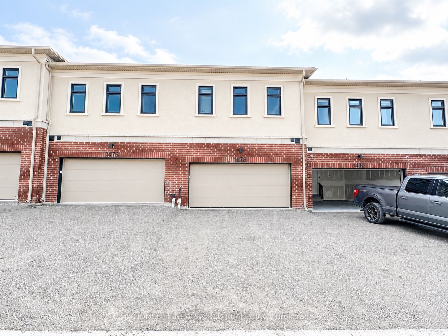 1476 19th Avenue, Richmond Hill, ON L4E 3R4 photo 2