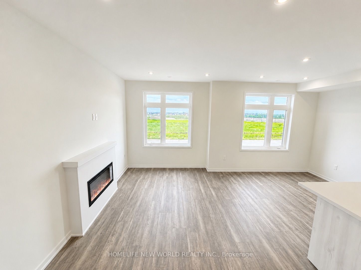 1476 19th Avenue, Richmond Hill, ON L4E 3R4 photo 4
