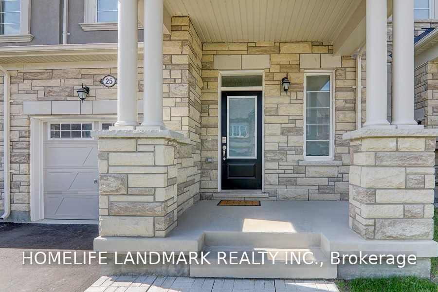 25 Ness Drive, Richmond Hill, ON L4S 0J8 photo 3