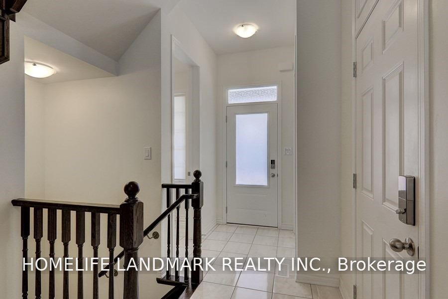25 Ness Drive, Richmond Hill, ON L4S 0J8 photo 5