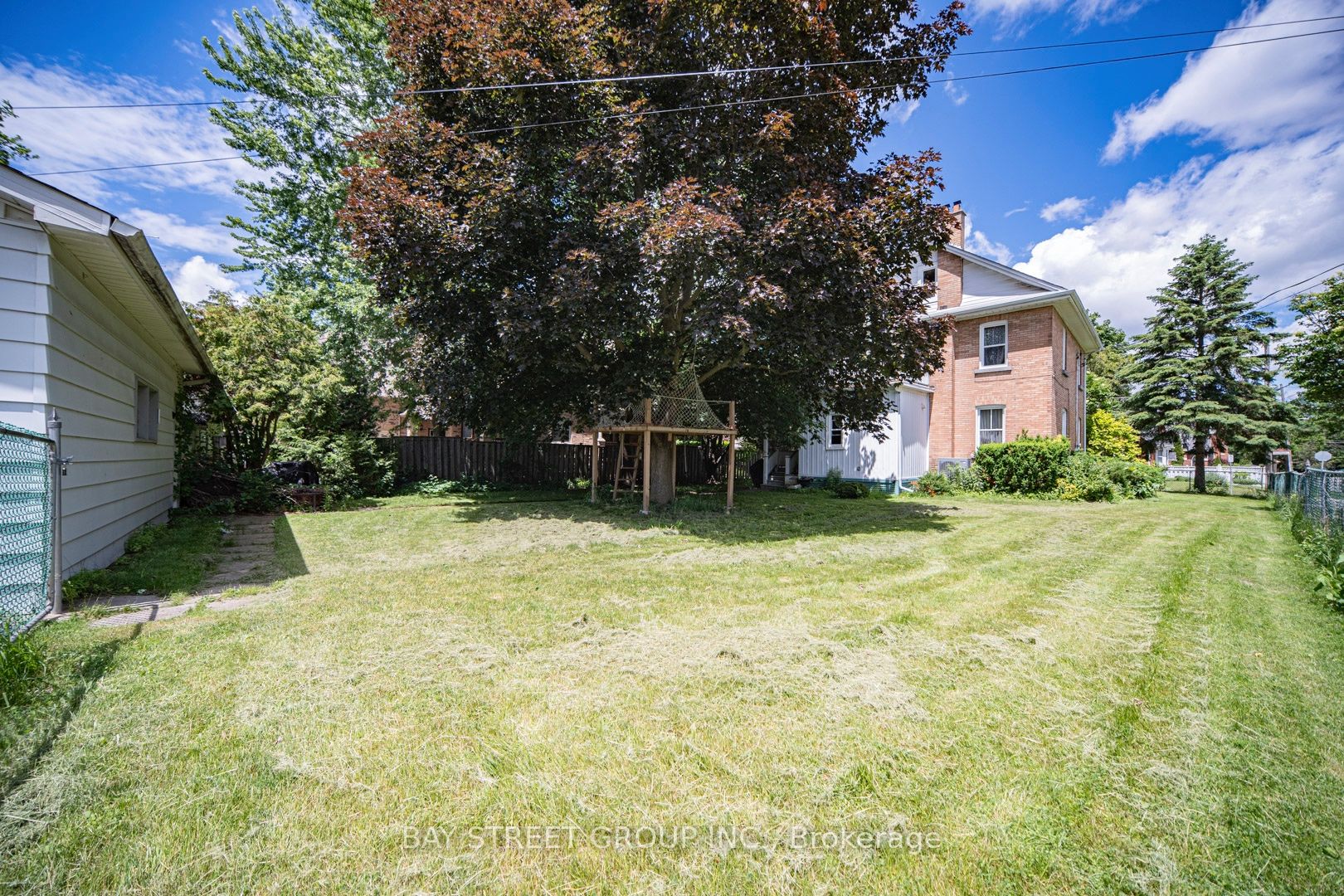 7 Pavillion Street, Markham, ON L3R 1N8 photo 4