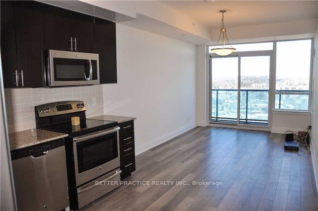 7165 Yonge Street 1001, Markham, ON L3T 0E1 photo 2