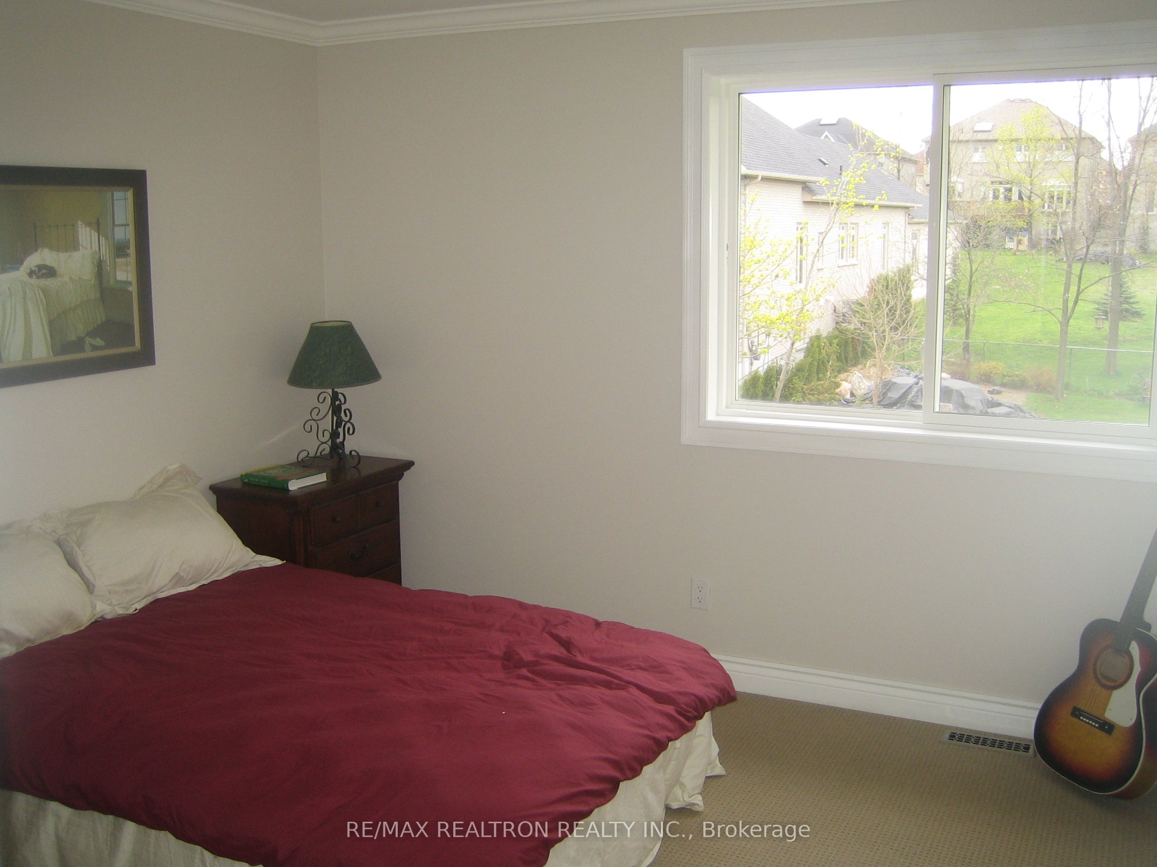 166 WELDRICK Road, Richmond Hill, ON L4C 3V1 photo 2