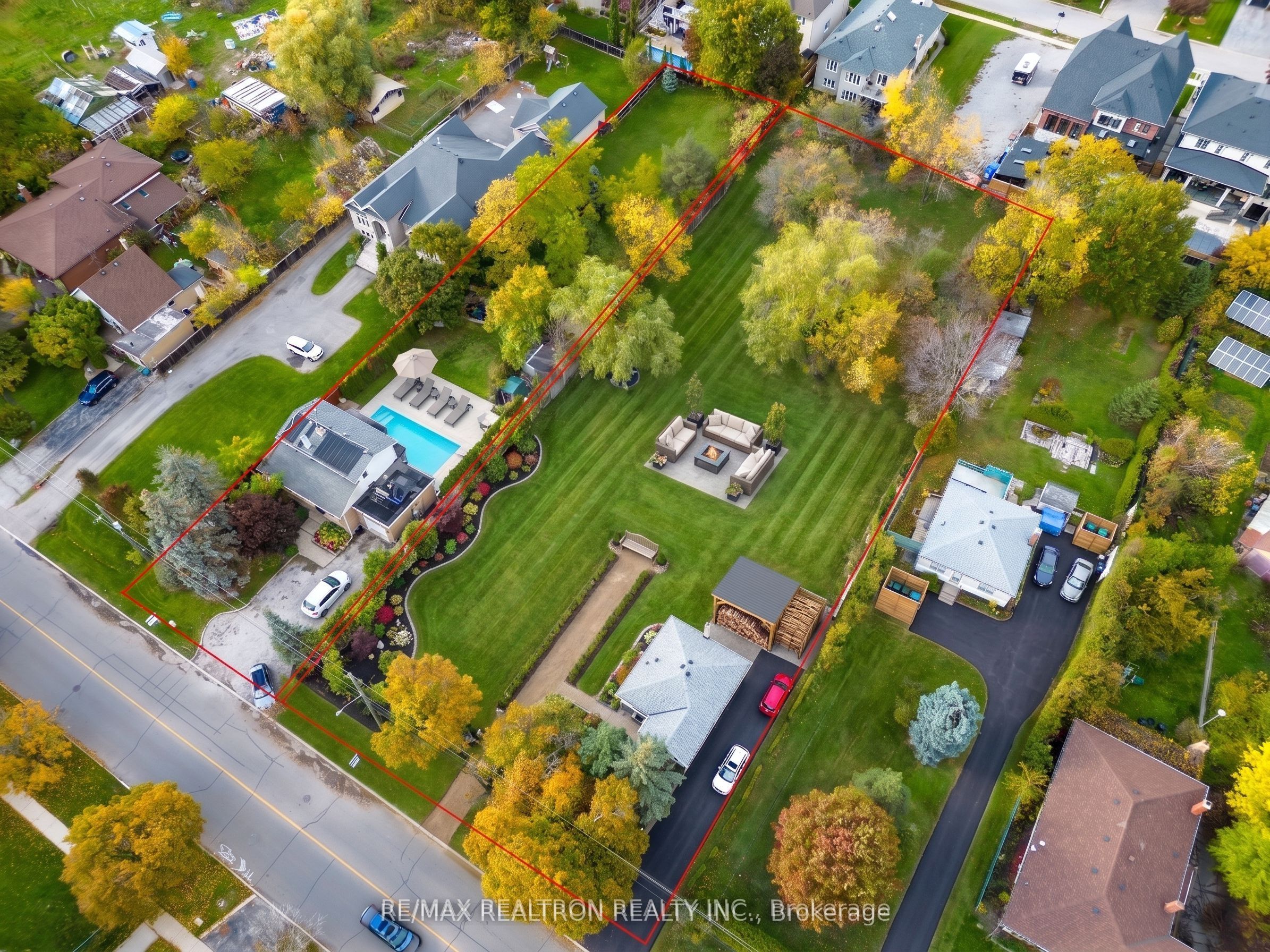 162 Weldrick Road W, Richmond Hill, ON L4C 3V1 photo 4