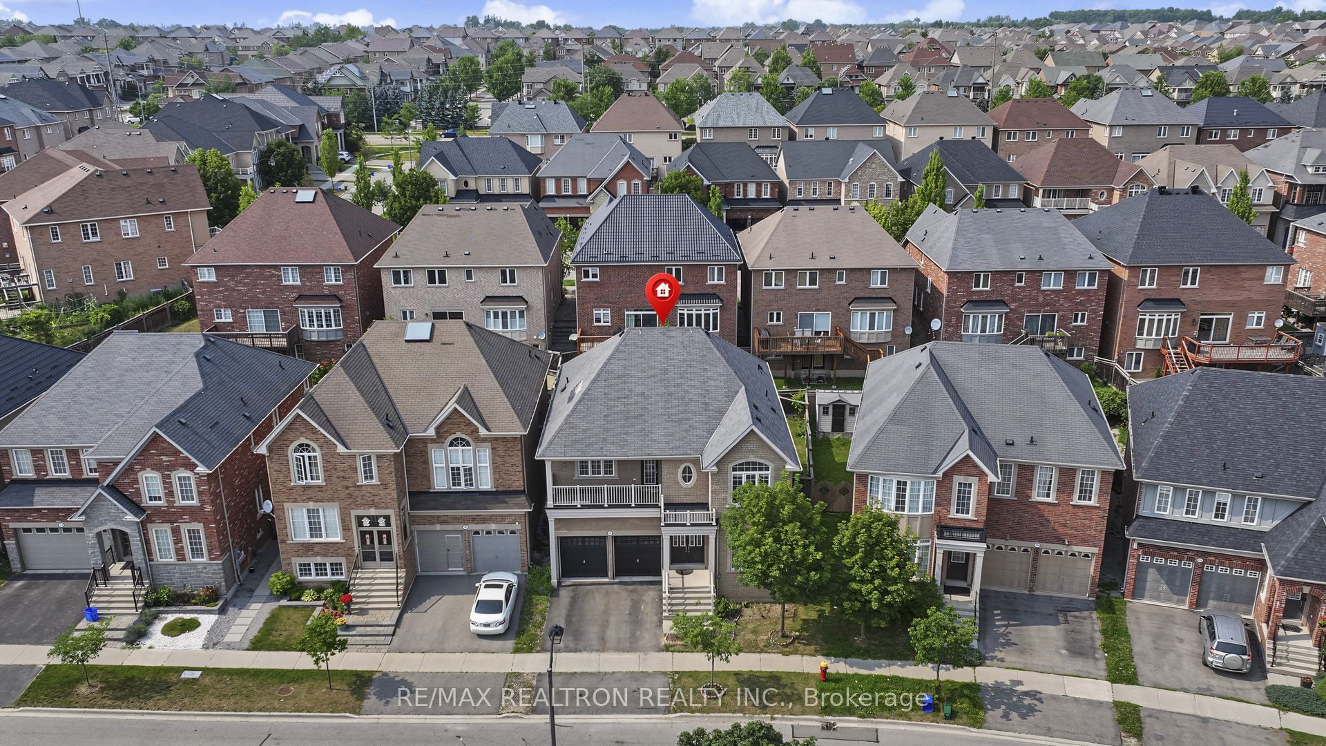 28 Brightside Avenue, Richmond Hill, ON L4E 0P6 photo 2