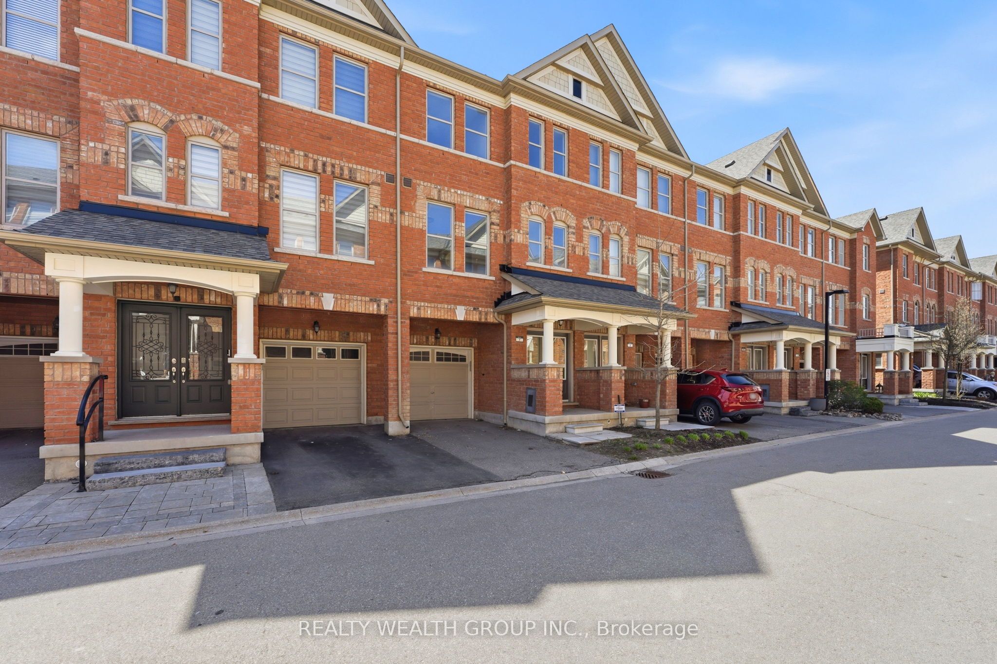 7 City Park Circle, Vaughan, ON L4L 0H2