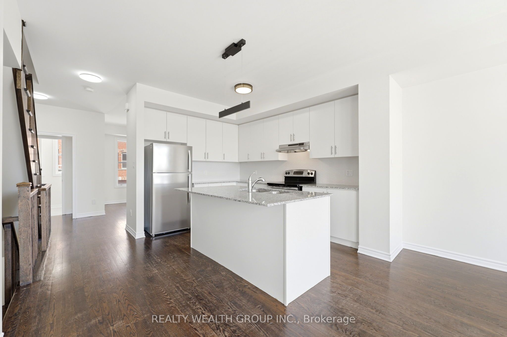 7 City Park Circle, Vaughan, ON L4L 0H2 photo 3