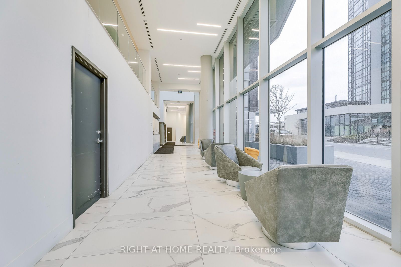 2916 Highway 7 Road 3202, Vaughan, ON L4K 0K6 photo 4